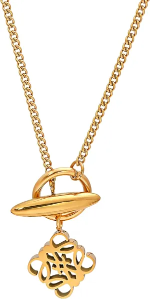 18K Gold SimpleThree-Dimensional Hollow-Out Bullet Clasp Necklace - Sophisticated Jewelry for Fashion-forward Individuals | Versatile Accessory Perfect for Any Event | Ideal Gift for Jewelry Lovers.