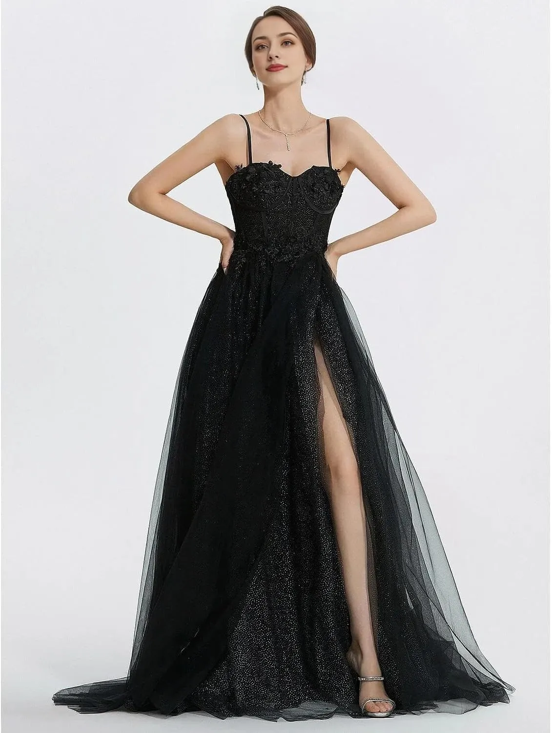 A-Line Black Prom Dress Glittering Gown Floor Length Sleeveless Sweetheart Tulle Long Formal Dresses