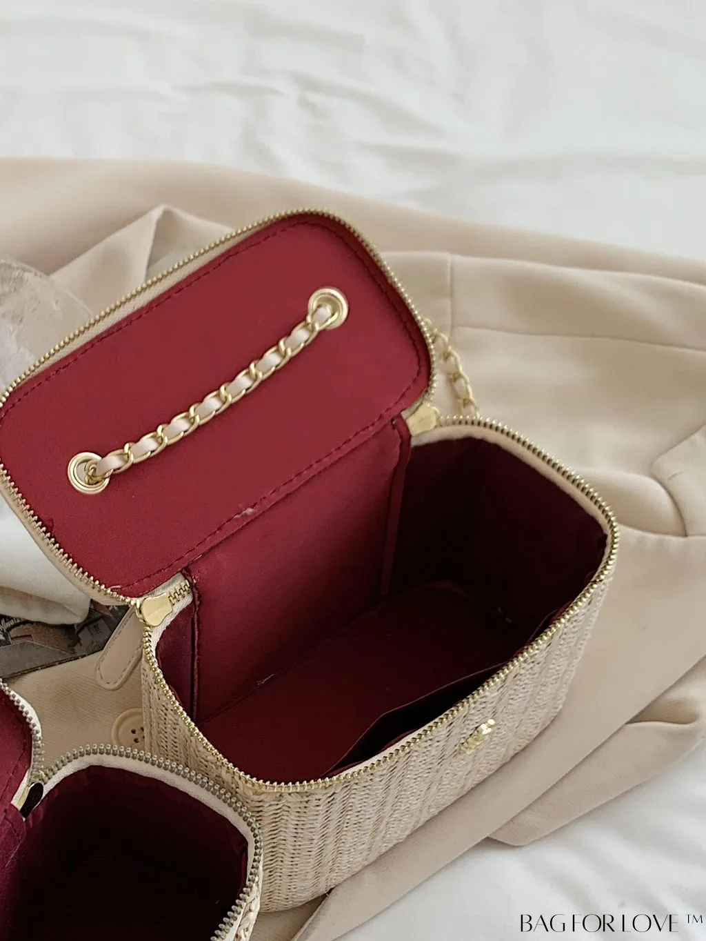 BagForLove - Compact Metal Chain Straw Bag