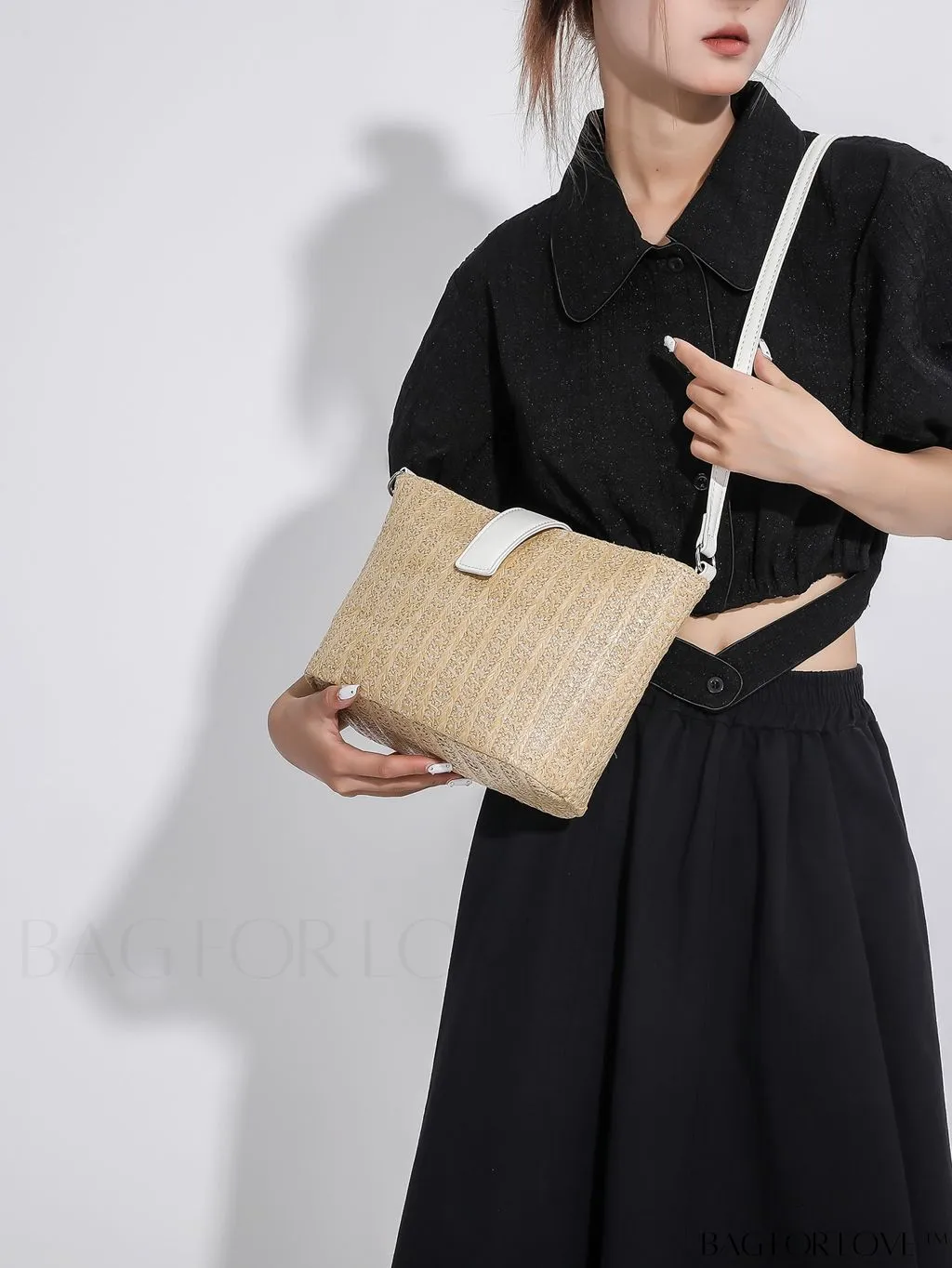 BagForLove - Versatile Crossbody Bag: A Must-have for Your Vacation
