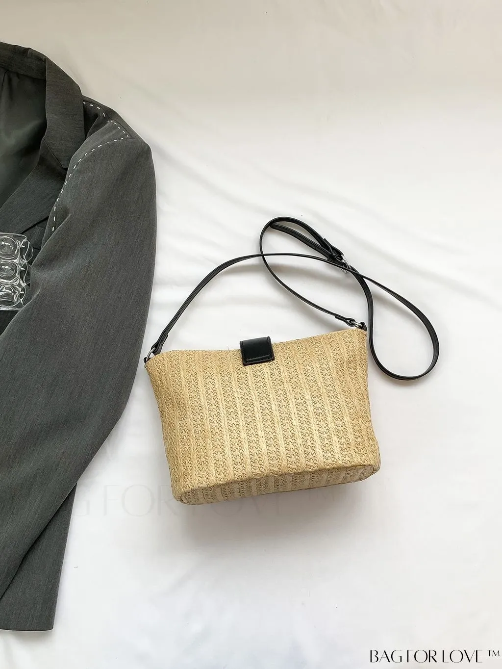 BagForLove - Versatile Crossbody Bag: A Must-have for Your Vacation