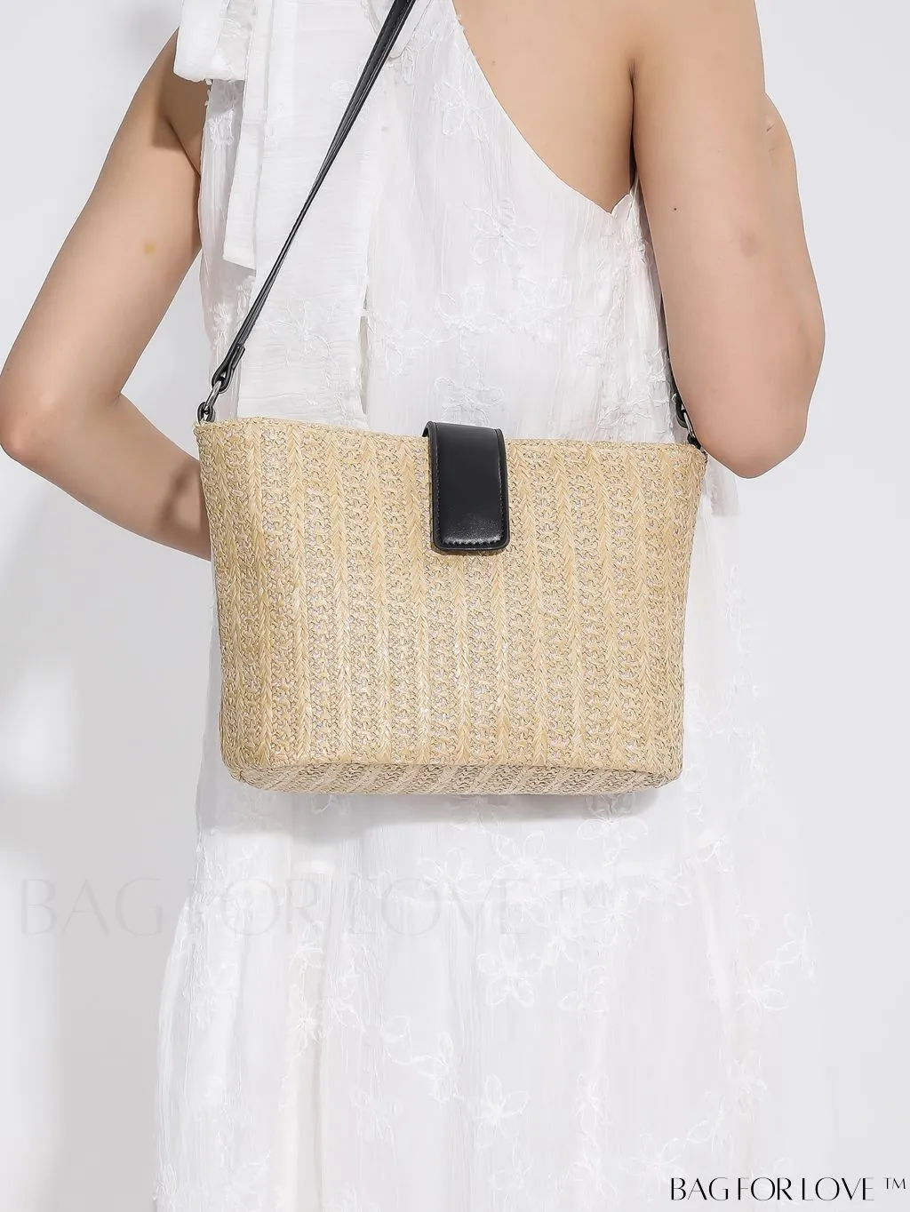 BagForLove - Versatile Crossbody Bag: A Must-have for Your Vacation