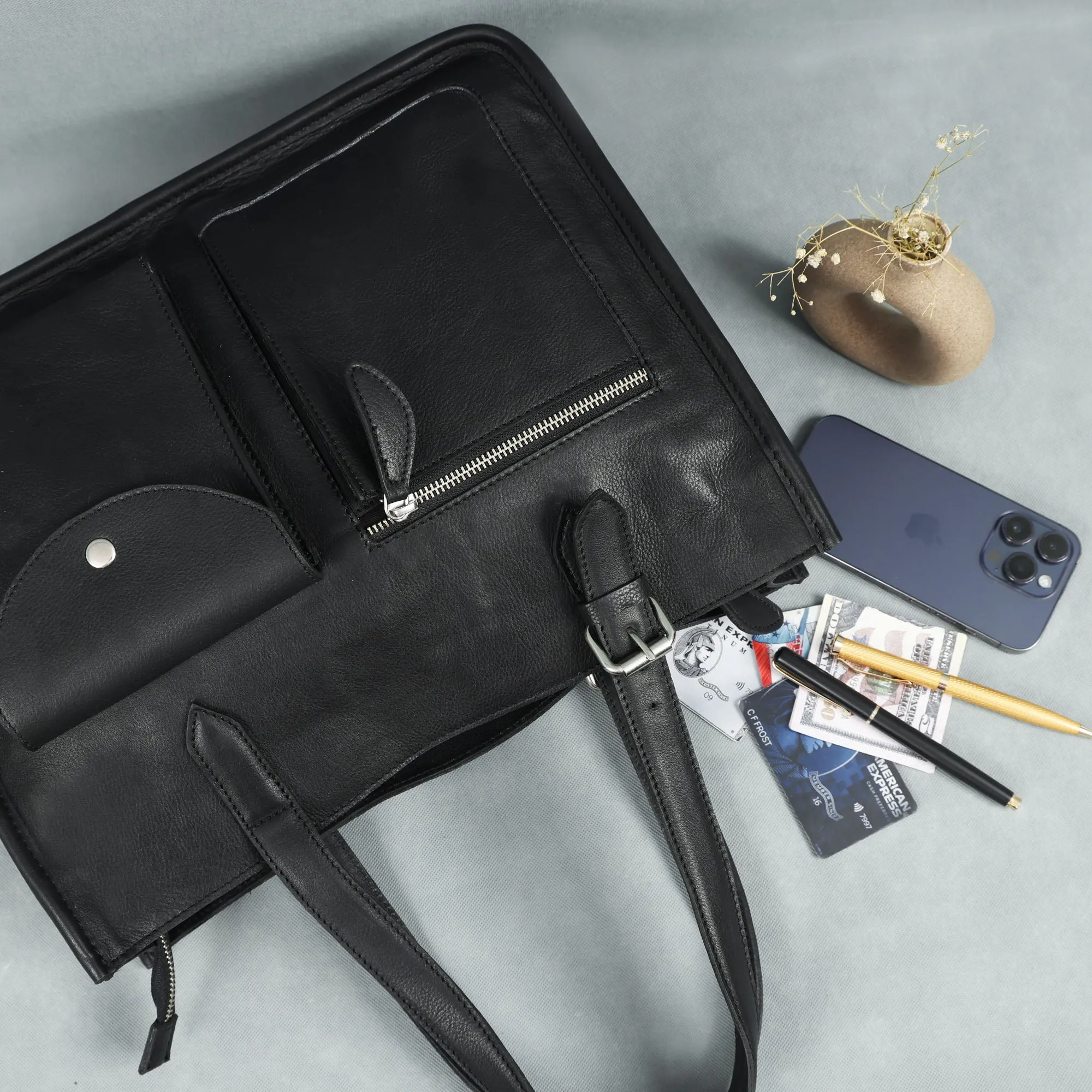 Black Soft Leather Handheld Bag – Lightweight & Elegant Daily Purse for Women. BG-1626