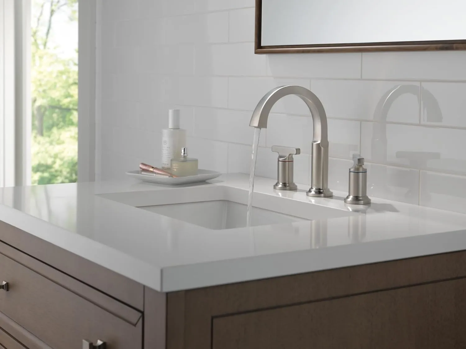 Delta Faucet Tetra Brushed Nickel Widespread Bathroom Faucet 3 Hole, Brushed Nickel Bathroom Faucet for Bathroom Sink, Bathroom Sink Faucet, Metal Drain, Lumicoat Stainless 355887-SS-PR-DST
