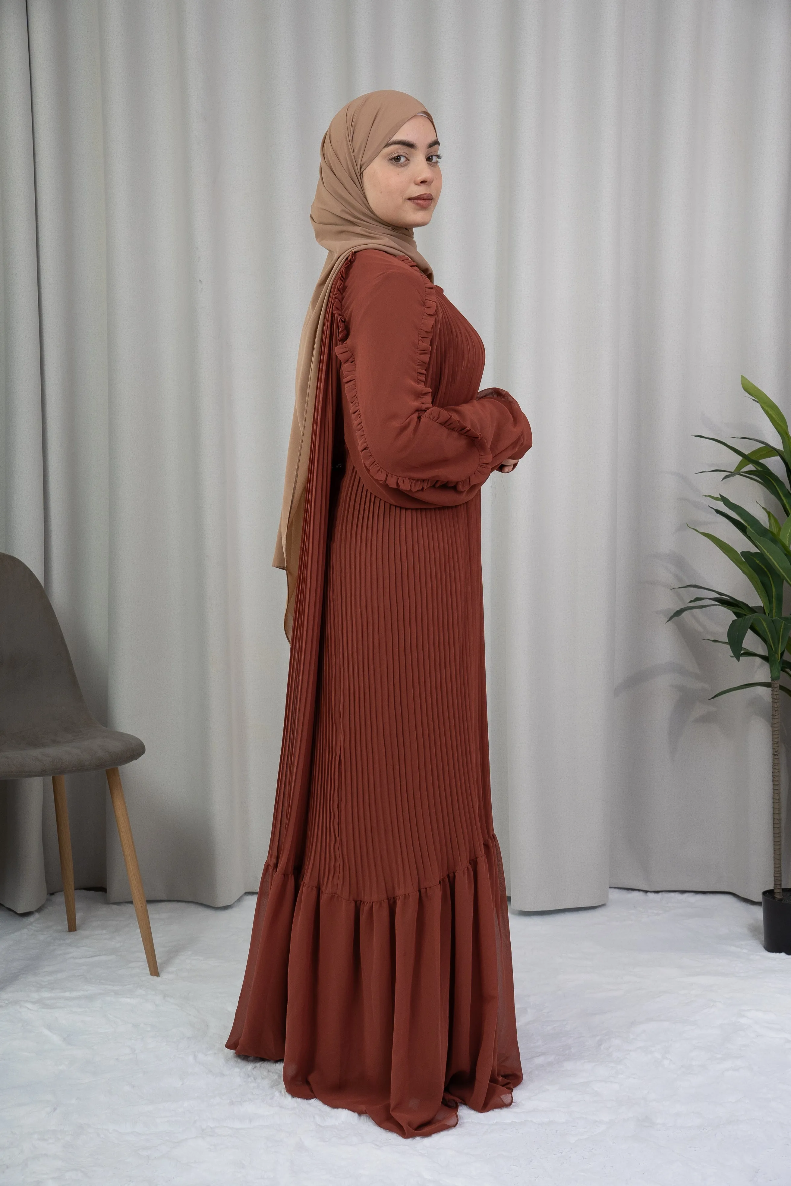 Dmn pleat cambridge brown