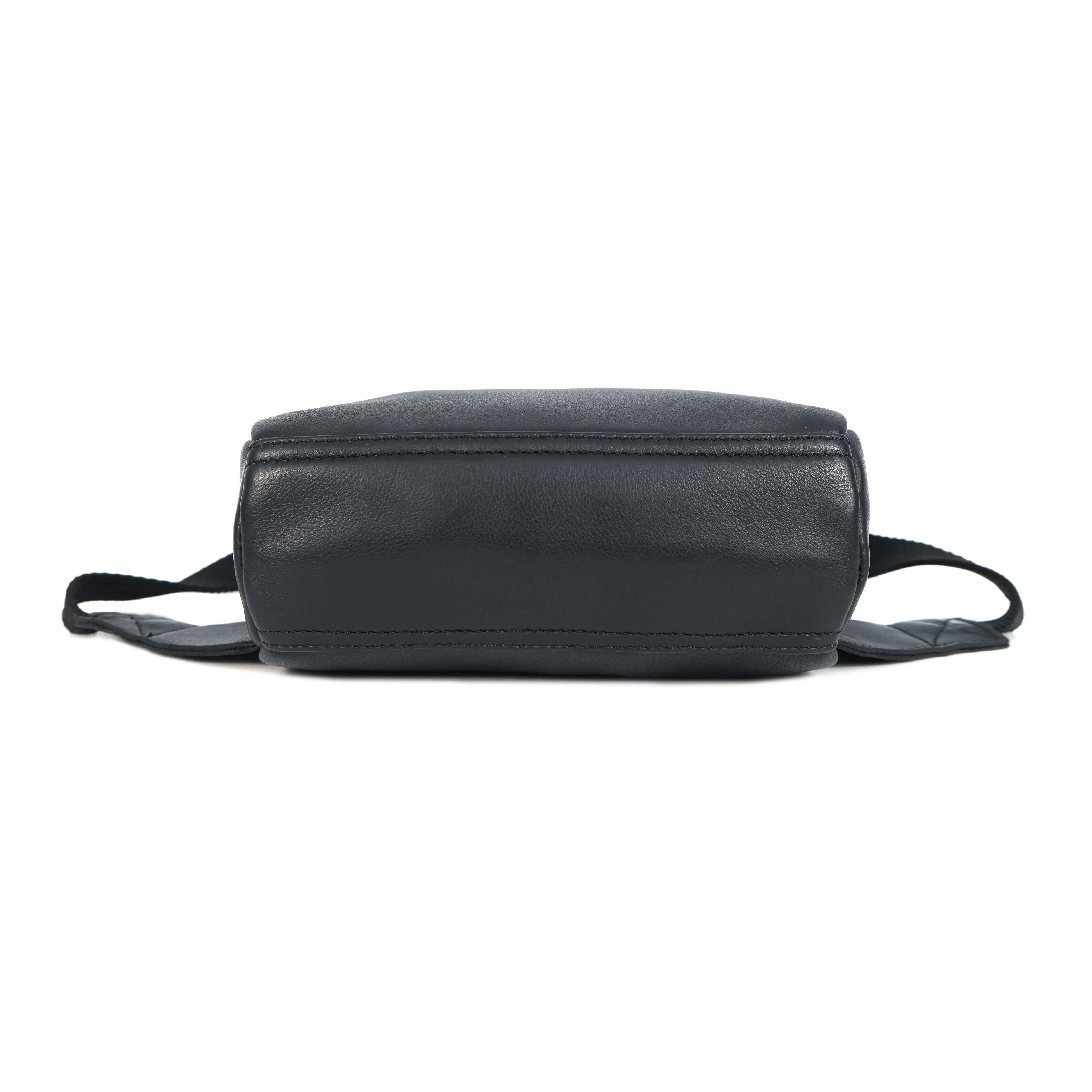 Elegant Black Genuine Leather Clutch Bag for Women – Stylish & Versatile. BG-1634