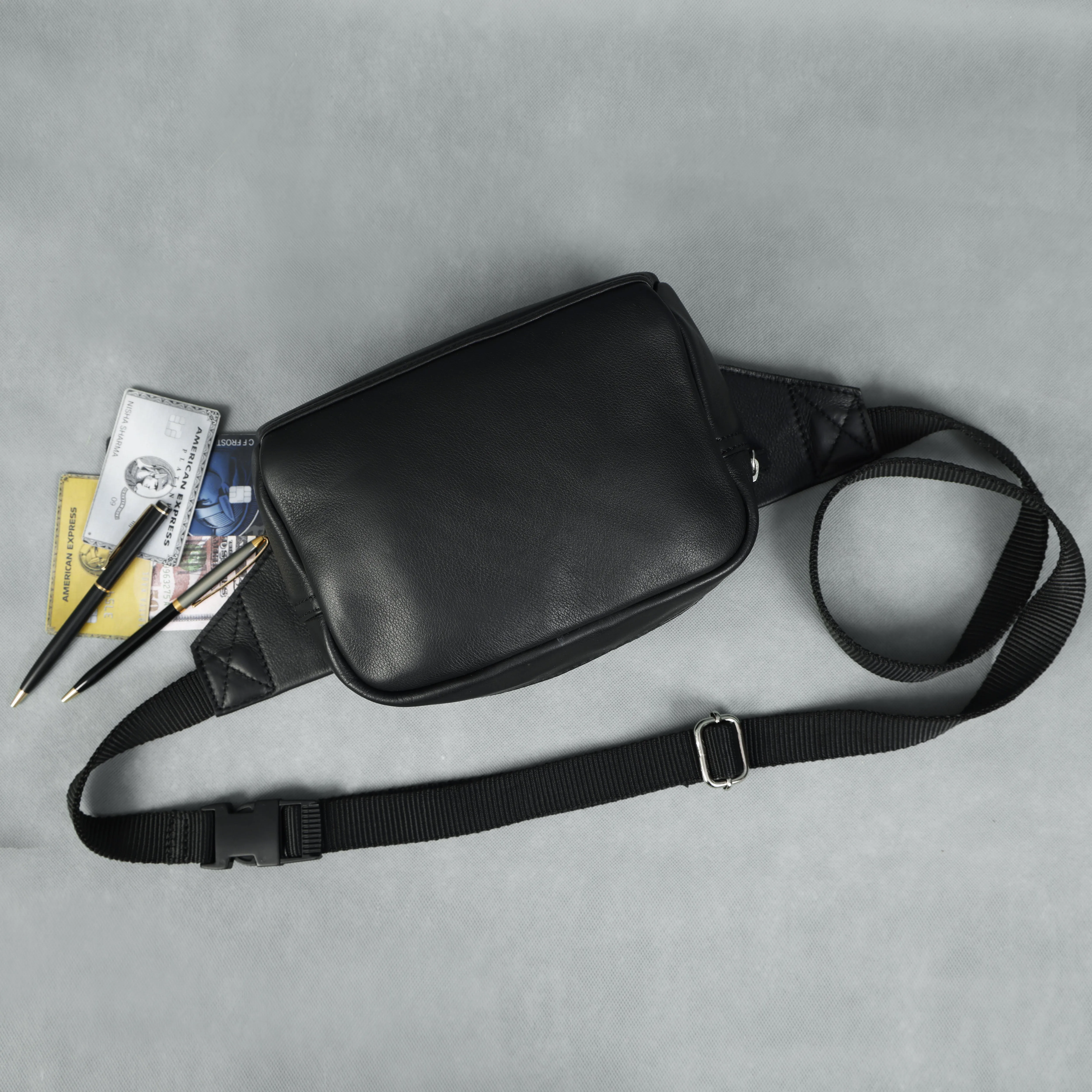 Elegant Black Genuine Leather Clutch Bag for Women – Stylish & Versatile. BG-1634