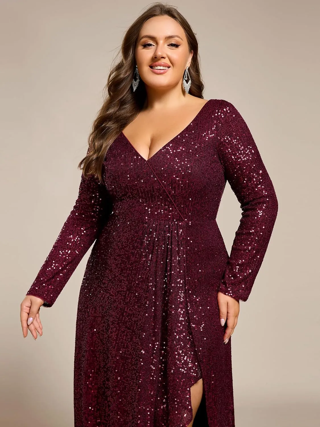 Ever-Pretty Women's V-Neck A-Line Pleated Long Sleeves Floor Length Plus Size Sequin Dress Formal Evening Gowns 50146-DA
