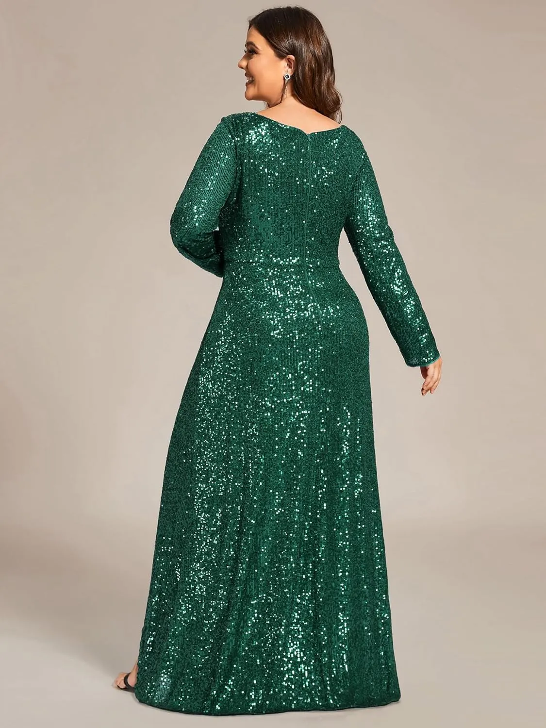 Ever-Pretty Women's V-Neck A-Line Pleated Long Sleeves Floor Length Plus Size Sequin Dress Formal Evening Gowns 50146-DA