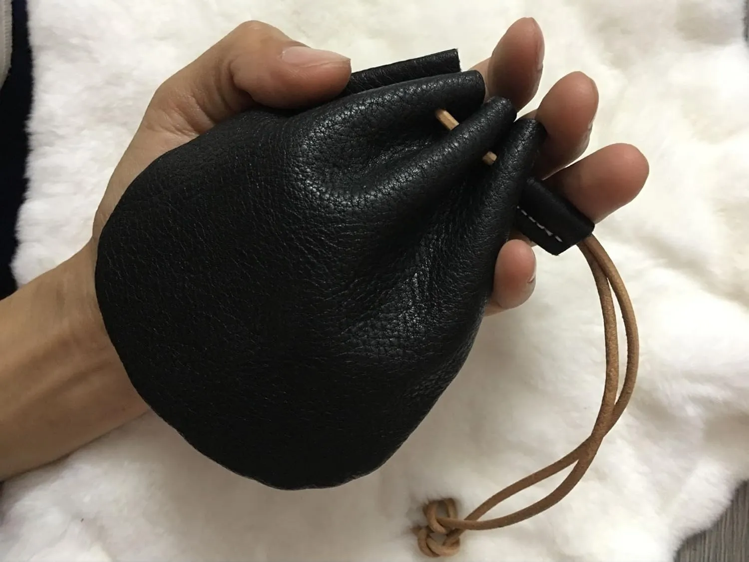 Fantastic Workmanship Genuine Leather Drawstring Coin Purse
