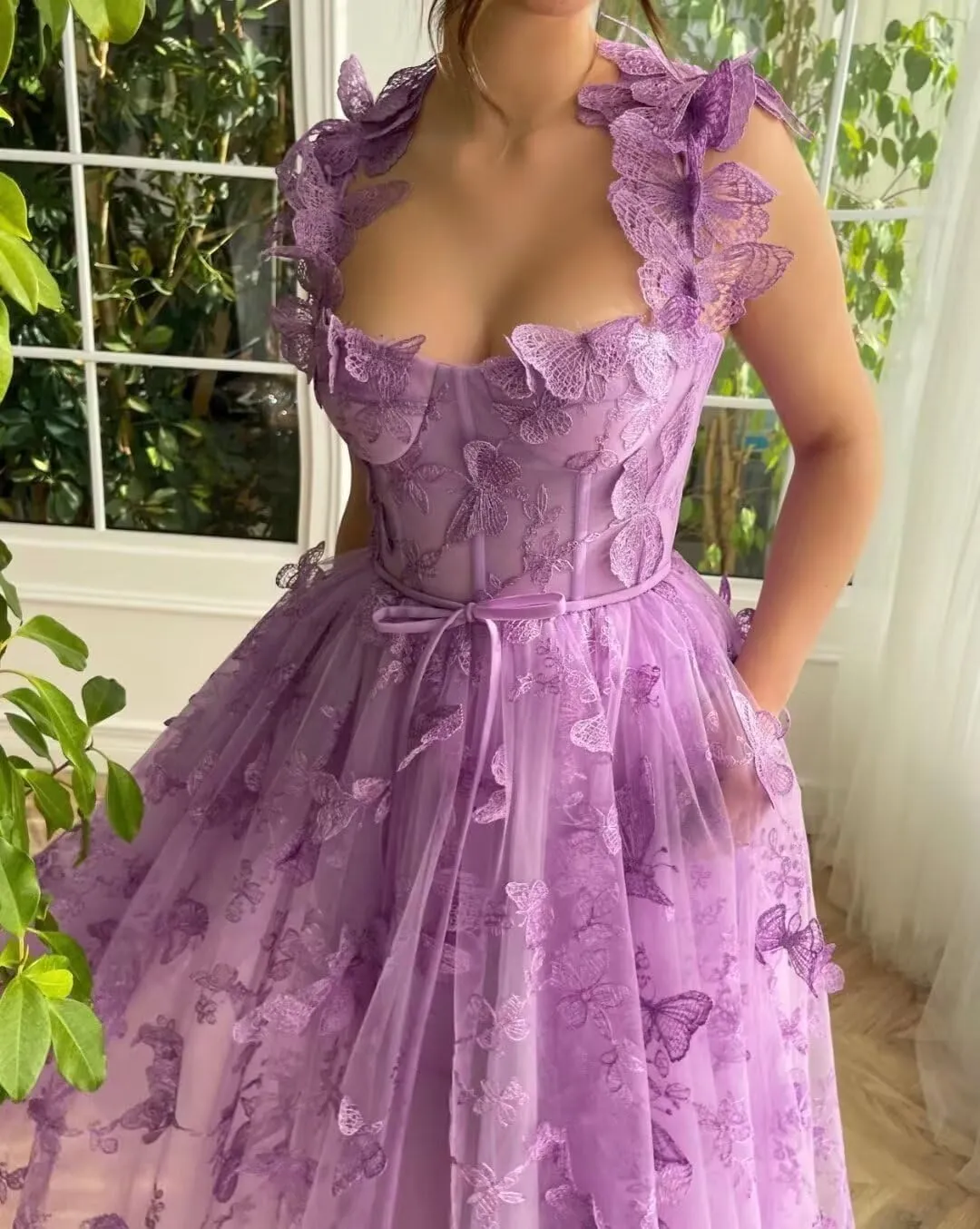GARDOM 3D Butterfly Tulle Prom Dresses with Slit Fairy Ball Gown Lace Appliques Evening Formal Party Dress with Pockets Long