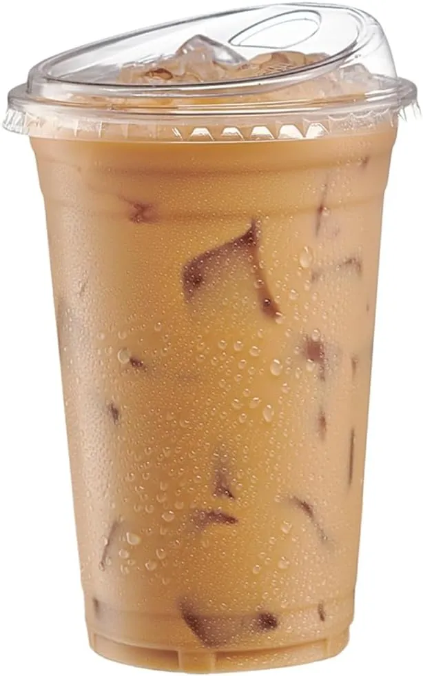GUSTO Clear Plastic Cups with Lids [20 oz - 100 Count] - Disposable Iced Coffee Drink Cups with Strawless Sip Lids for Smoothies, Juices, and More - (Formerly Comfy Package)