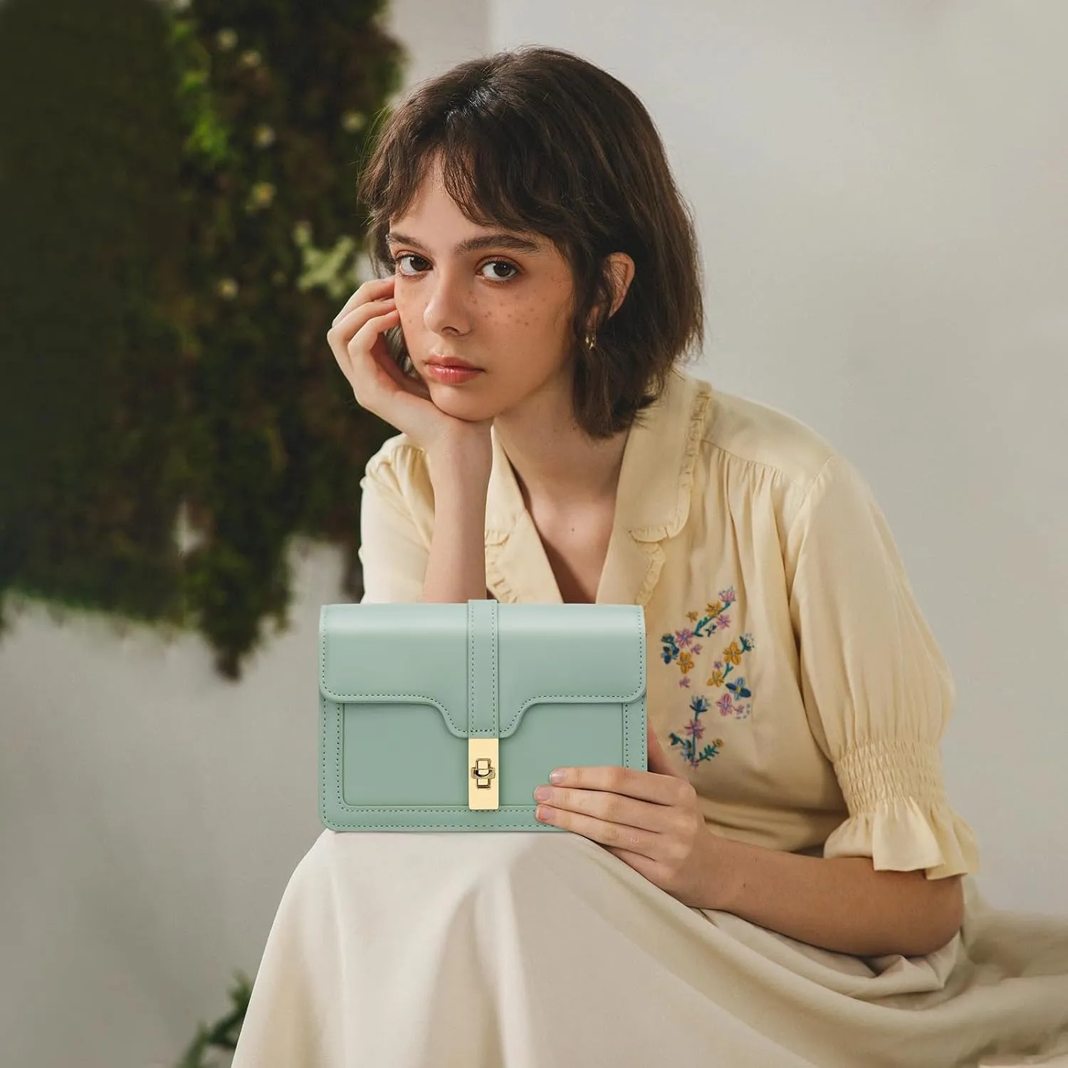 KKXIU Crossbody Bags for Women Trendy Vegan Leather Shoulder Purse with Adjustable Strap