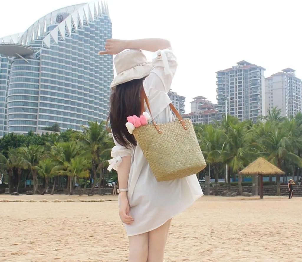 Large capacity Bag Casual Vacation - style Straw Handbag with Leather Details: Enjoy Beach Time Ladies shoulder Bag