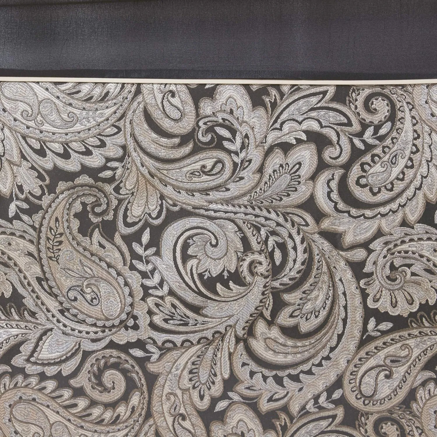 Madison Park - MP70-845 Aubrey Shower Curtain Paisley Jacquard Pieced Microfiber Faux Silk Modern Home Bathroom Decorations Bathtub Privacy Screen, 72" x 72", Black