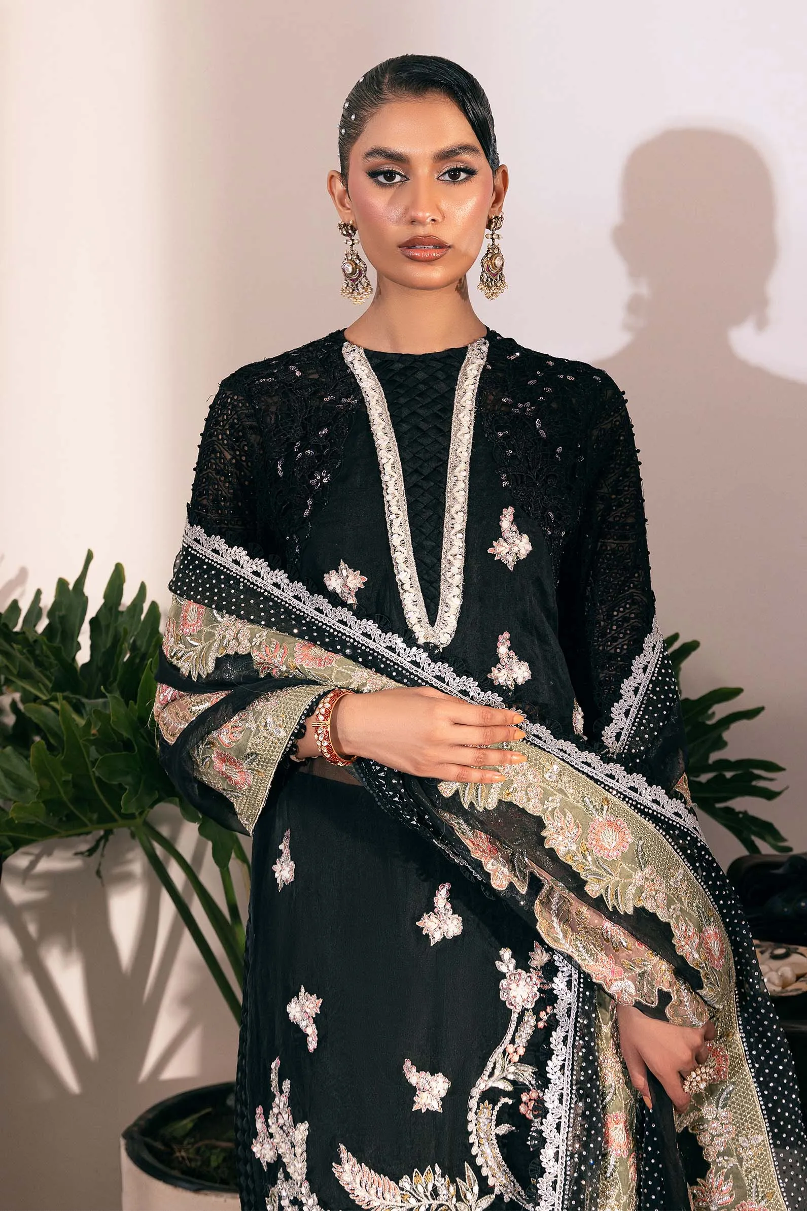Maryam Hussain Marwa Luxury Wedding Formals – Sitara