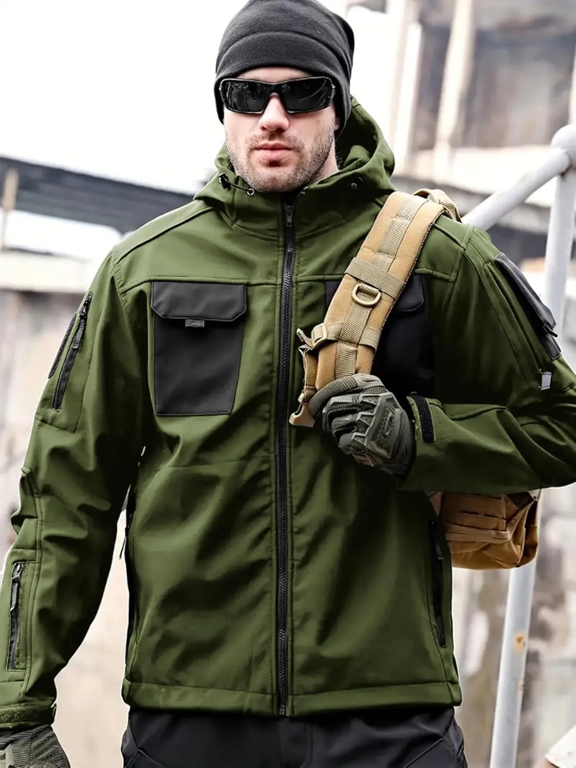 Men's Tactical Soft Shell Jacket Lightweight Water-Resistant Spring Fall Windbreaker Zip up Hooded Coat with Pockets