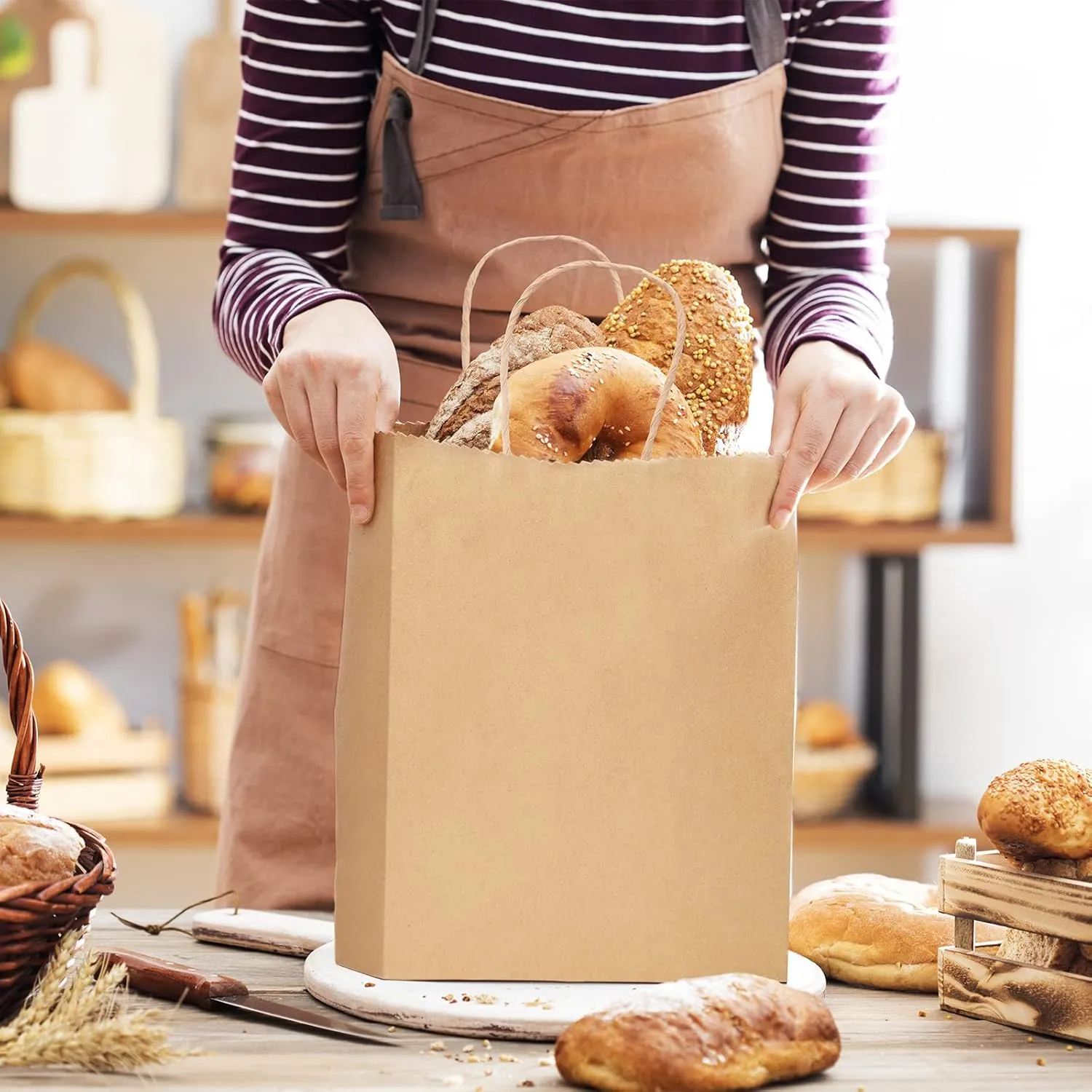 METRONIC Paper Gift Bags 10x5x13, 50pcs Brown Kraft Bags with Handles, Heavy Duty, Eco-friendly, Perfect for Gift Giving, Christmas, DIY, Retail, Merchandise