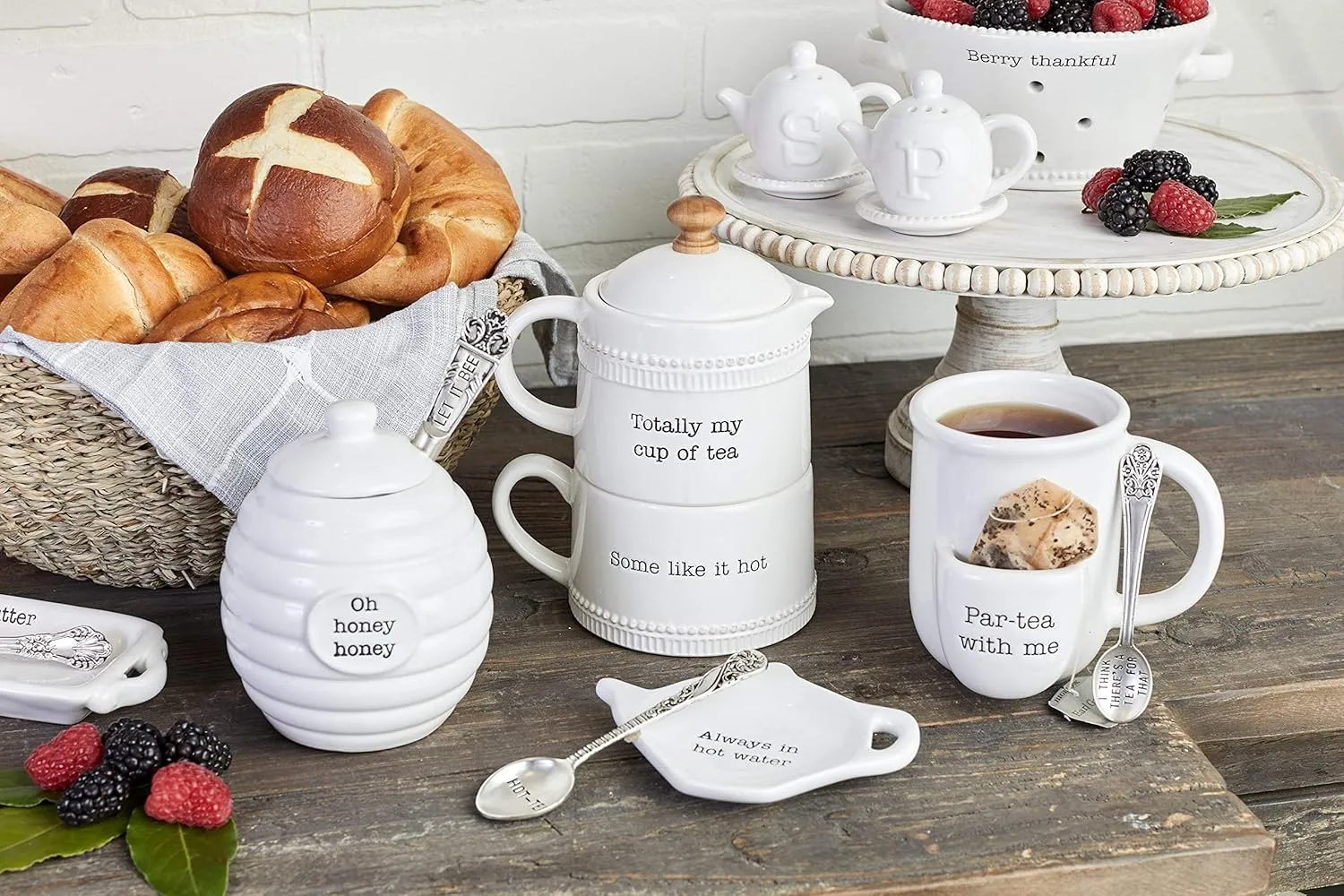 Mud Pie Vintage Inspired Ceramic Mug Spoon-Par Tea Cup Set, 2 Piece,1 pound