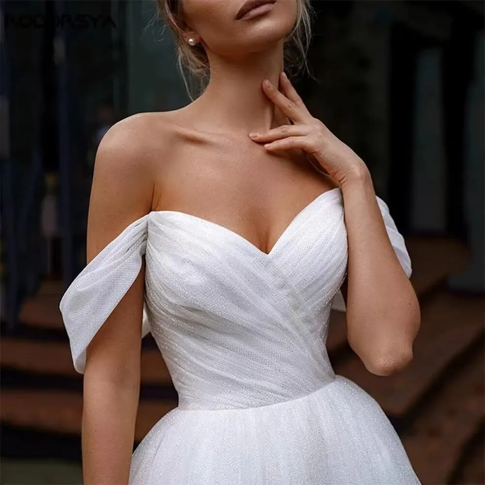 Off Shoulder Lace Applique Wedding Dress for Bride Strapless A-Line Satin Pleated Tulle Bridal Ball Gown with Corset