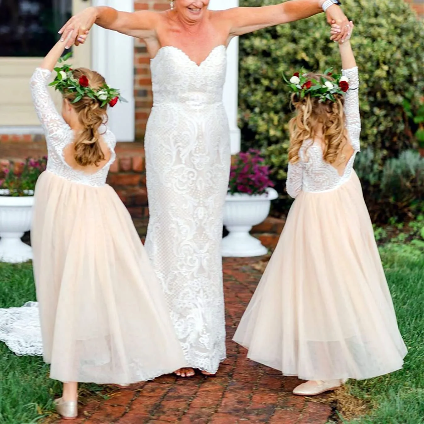Peony Lace Flower Girl Dress in Champagne