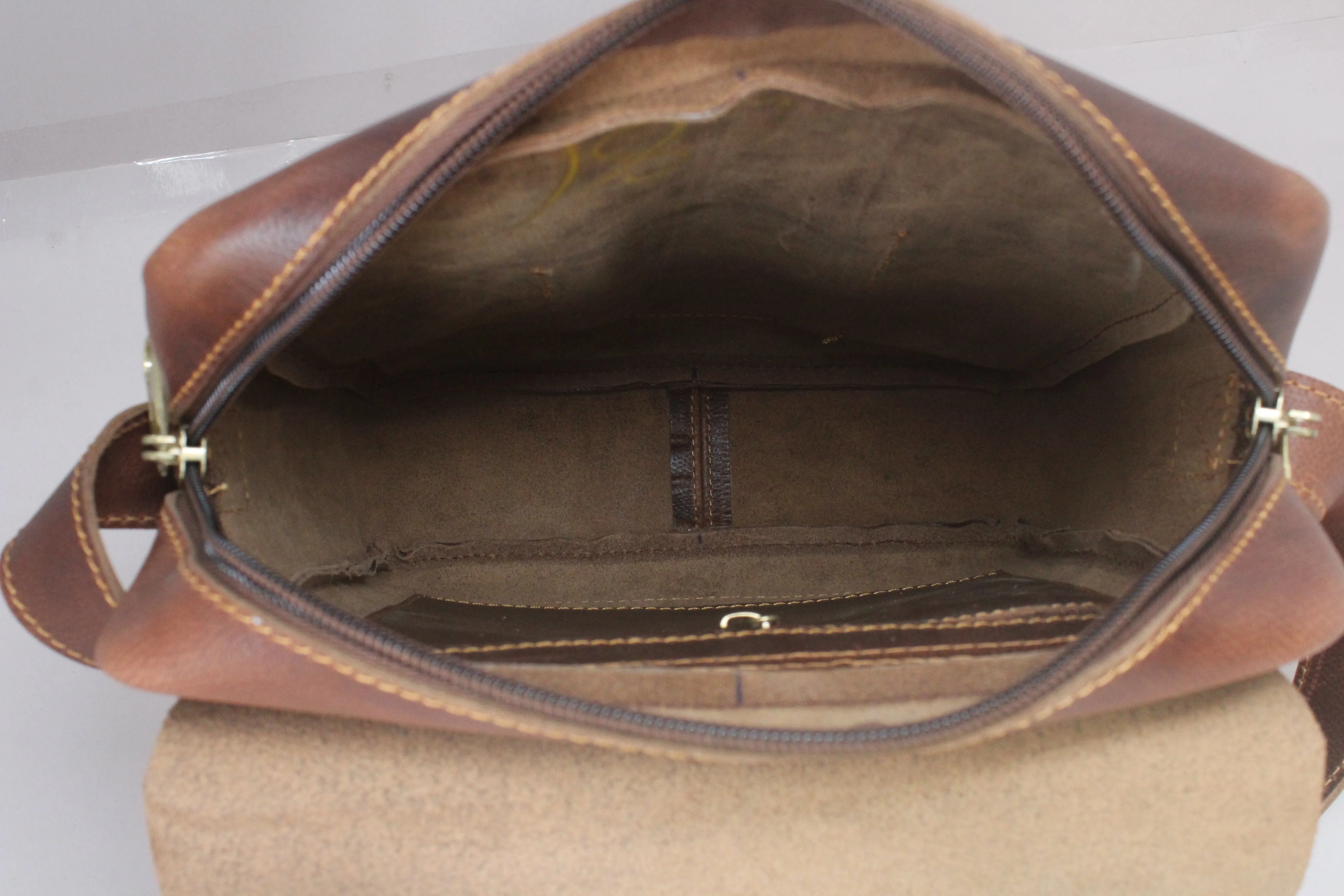 Rank Oil Pullup Genuine Leather Sling Bag