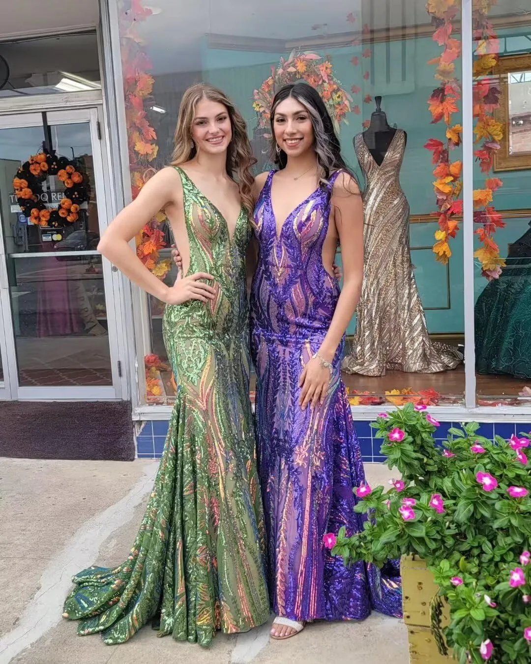 RSOETOO Women's Sequin Prom Dress 2025 Long Bodycon Formal Dresses for Teens V Neck Ball Gowns RO143