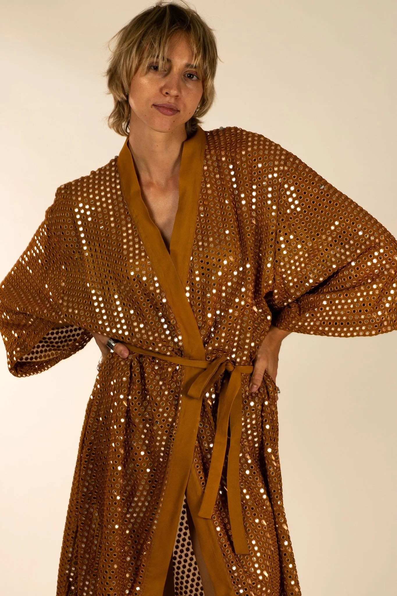 SEQUIN EMBELLISHED NOVELTY KIMONO NOVA