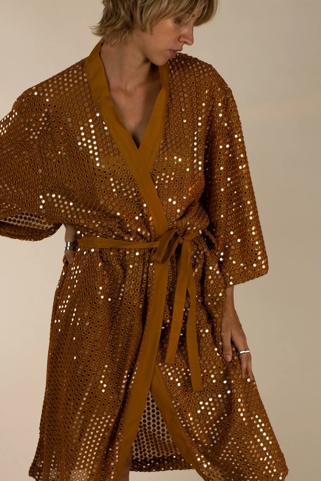 SEQUIN EMBELLISHED NOVELTY KIMONO NOVA