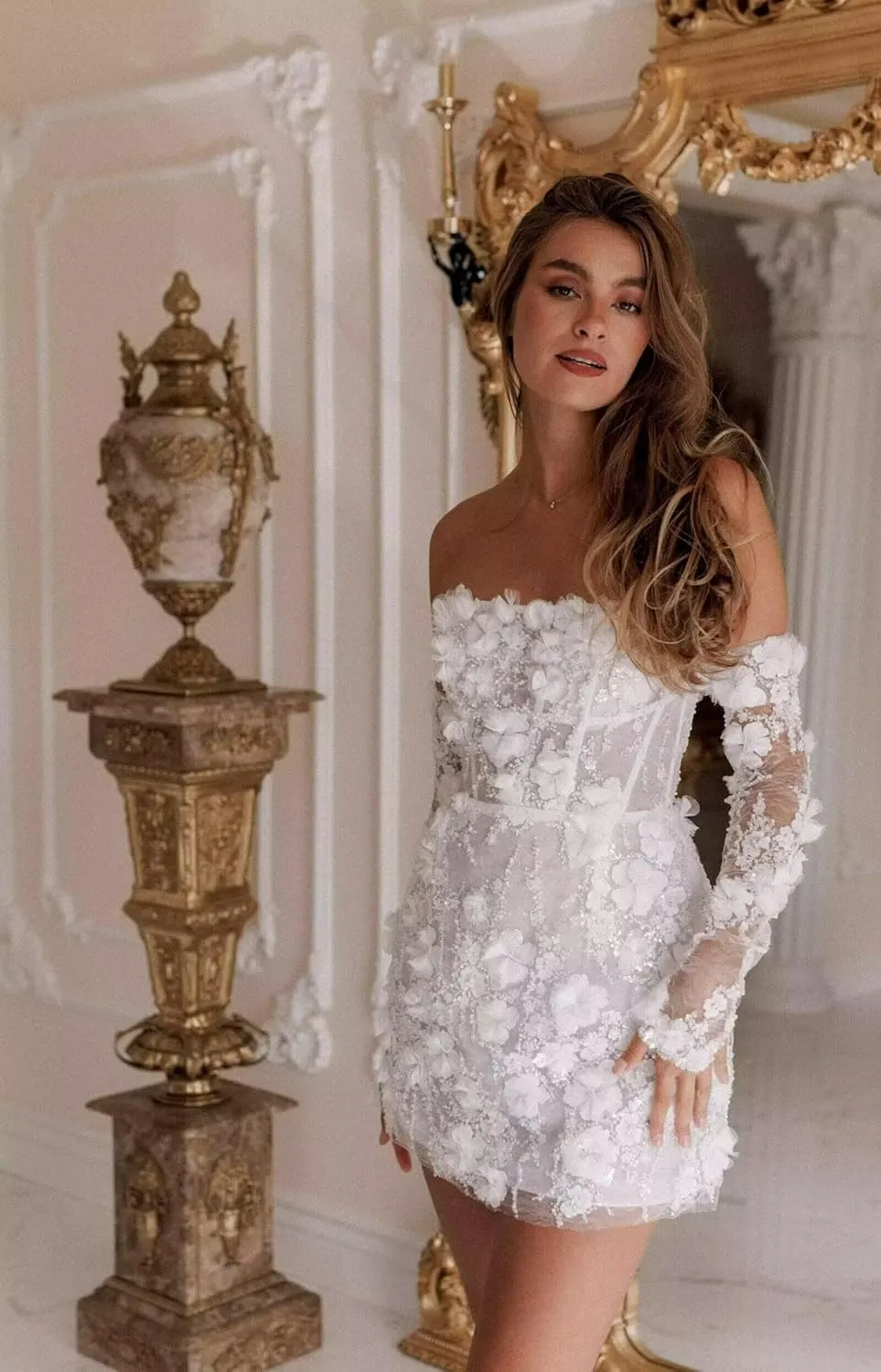 Short Wedding Dresses for Bride Beach Lace Boho Mini Bridal Dress Wedding Gown
