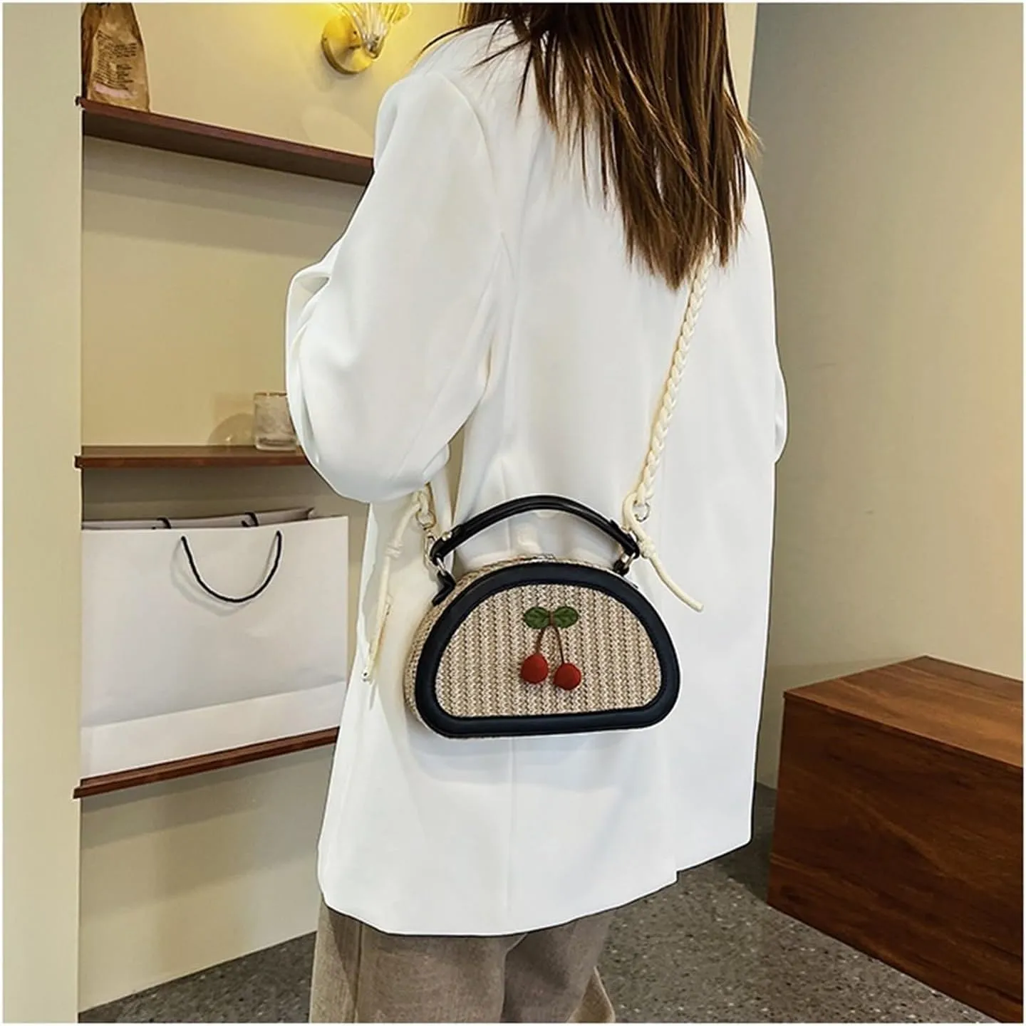Small Cute Beach Bags for Women Straw Purses for Women Summer Purse Vacation Handbags Crossbody Bags Shoulder Bag(Black)