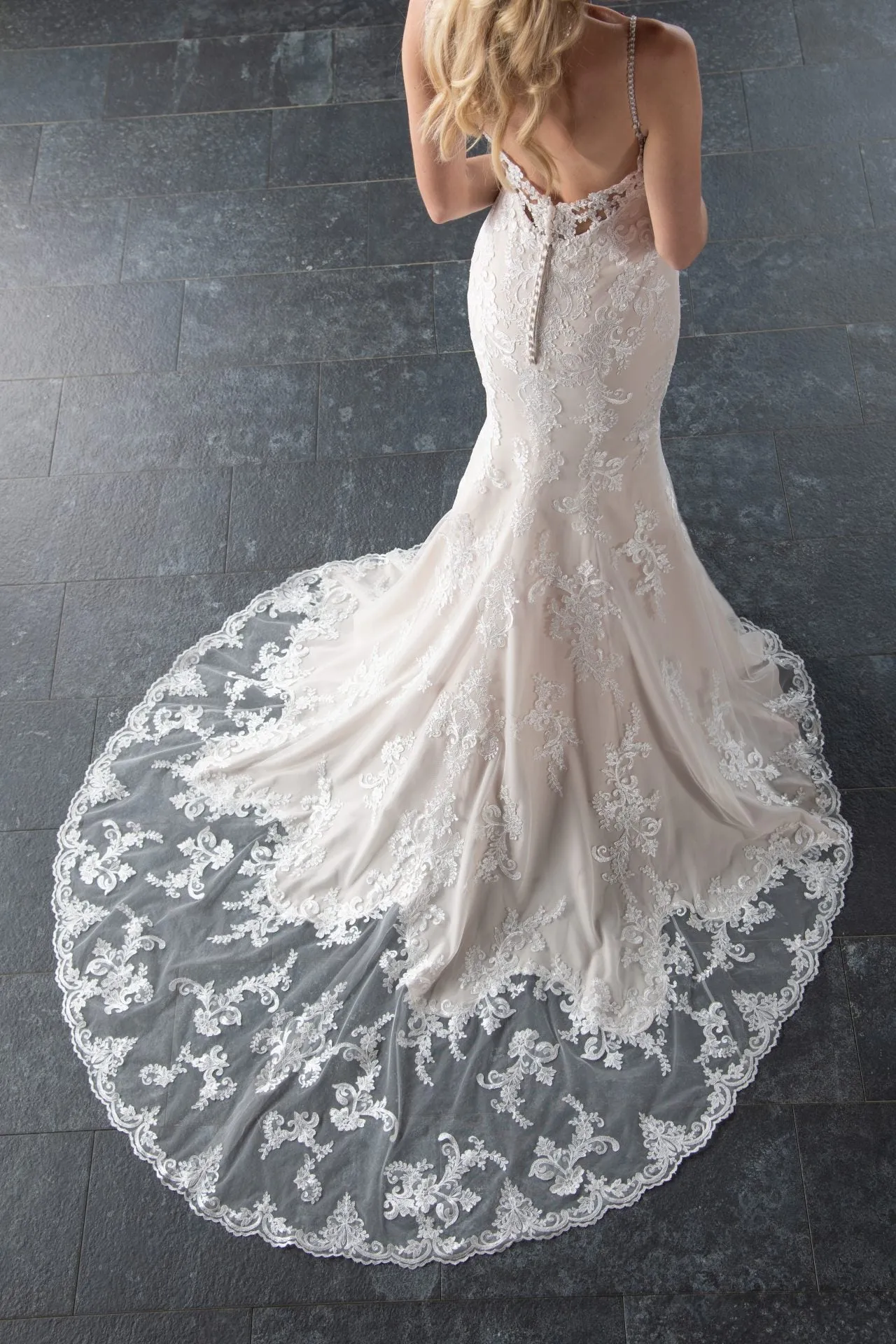 Stella York Style 6769