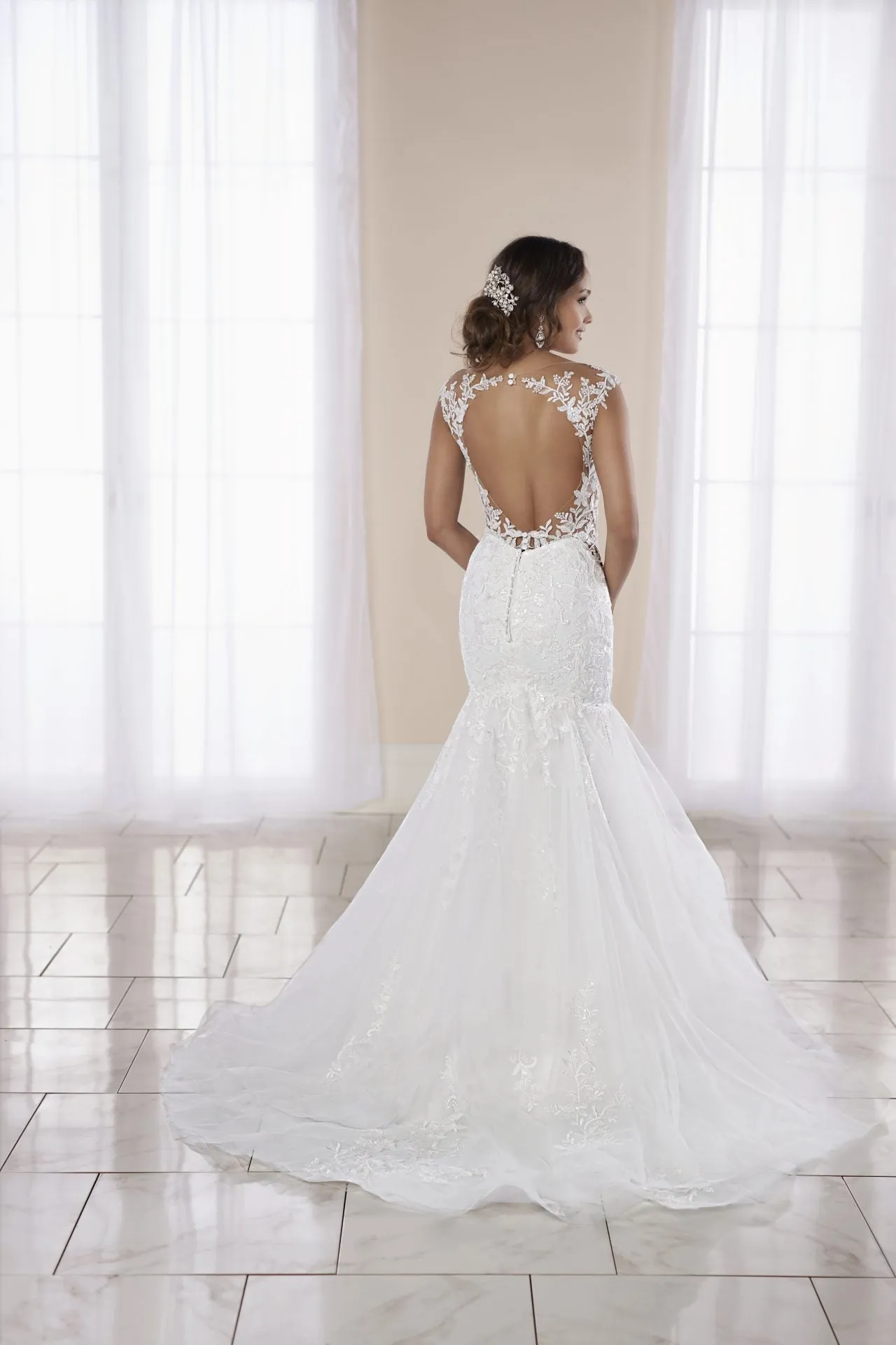 Stella York Style 7074