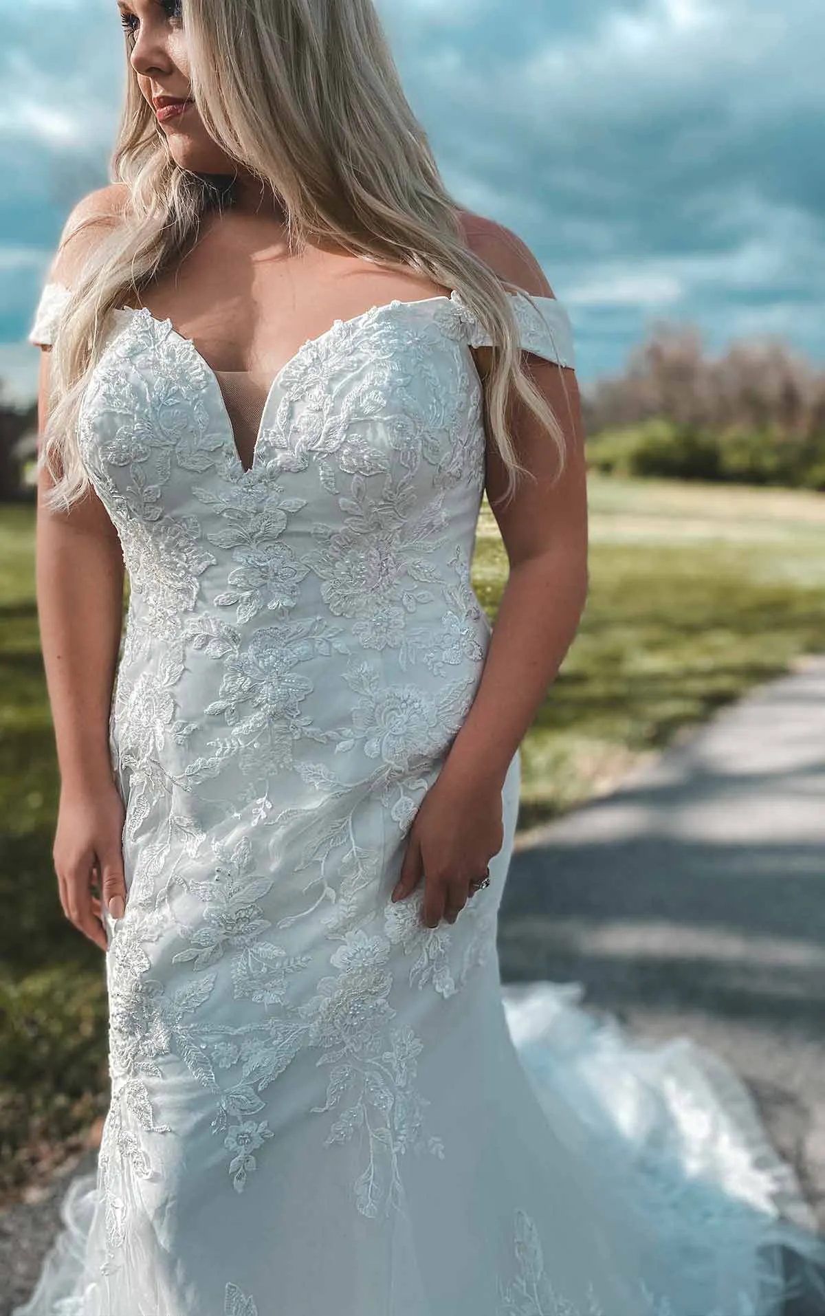 Stella York Style 7272 