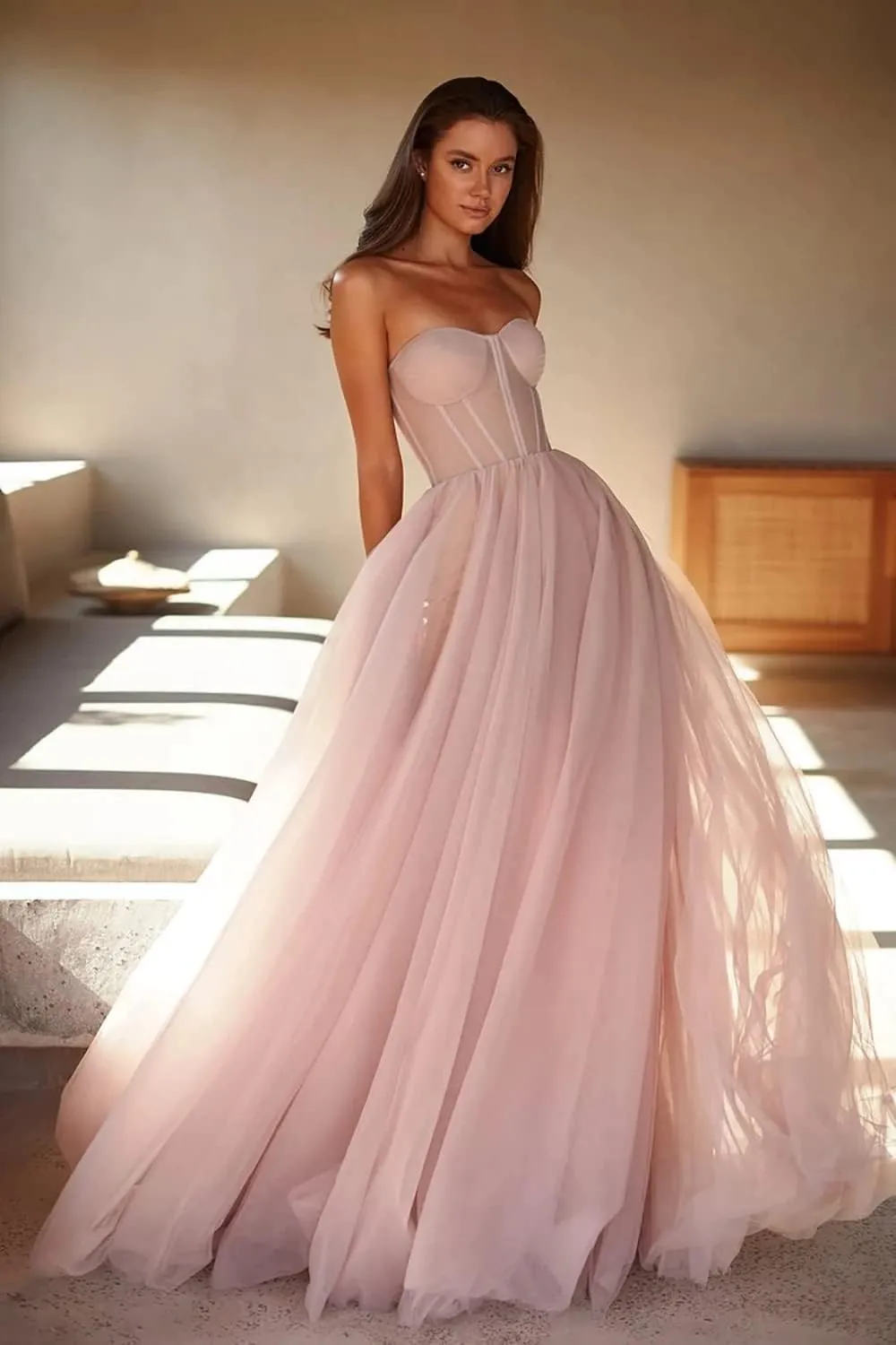 Strapless Tulle Prom Dress Sweetheart Ball Gowns for Women Formal Evening Party Dress