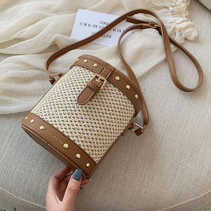 Straw Drum Bag For Women 2019 Rivet Design Small Crossbody Bags Ladies Summer Travel Messenger Shoulder Bag Female Handbags