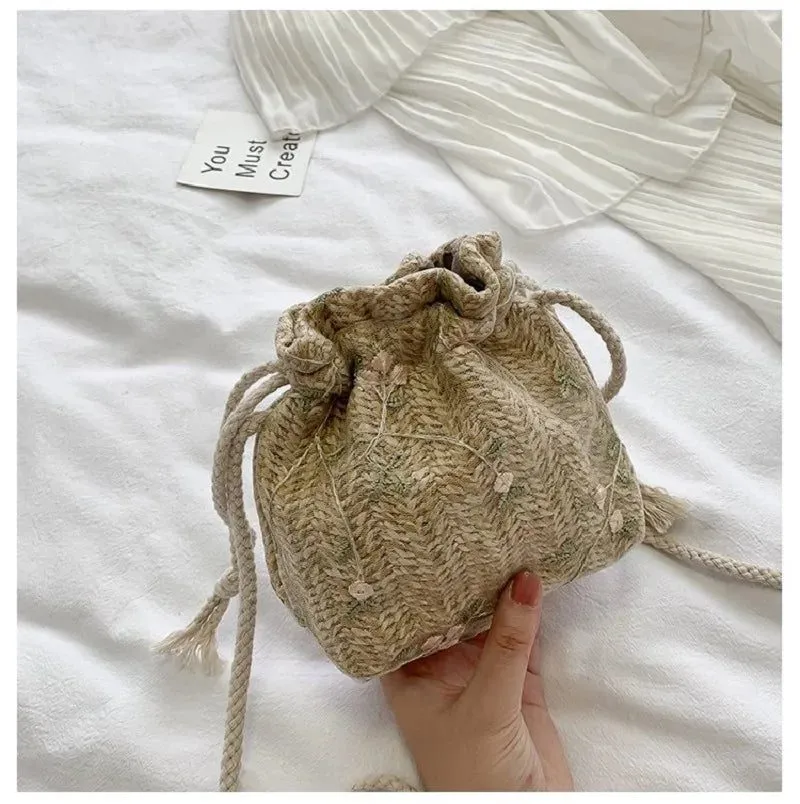 Stylish Woven Straw Shoulder Bags for Women