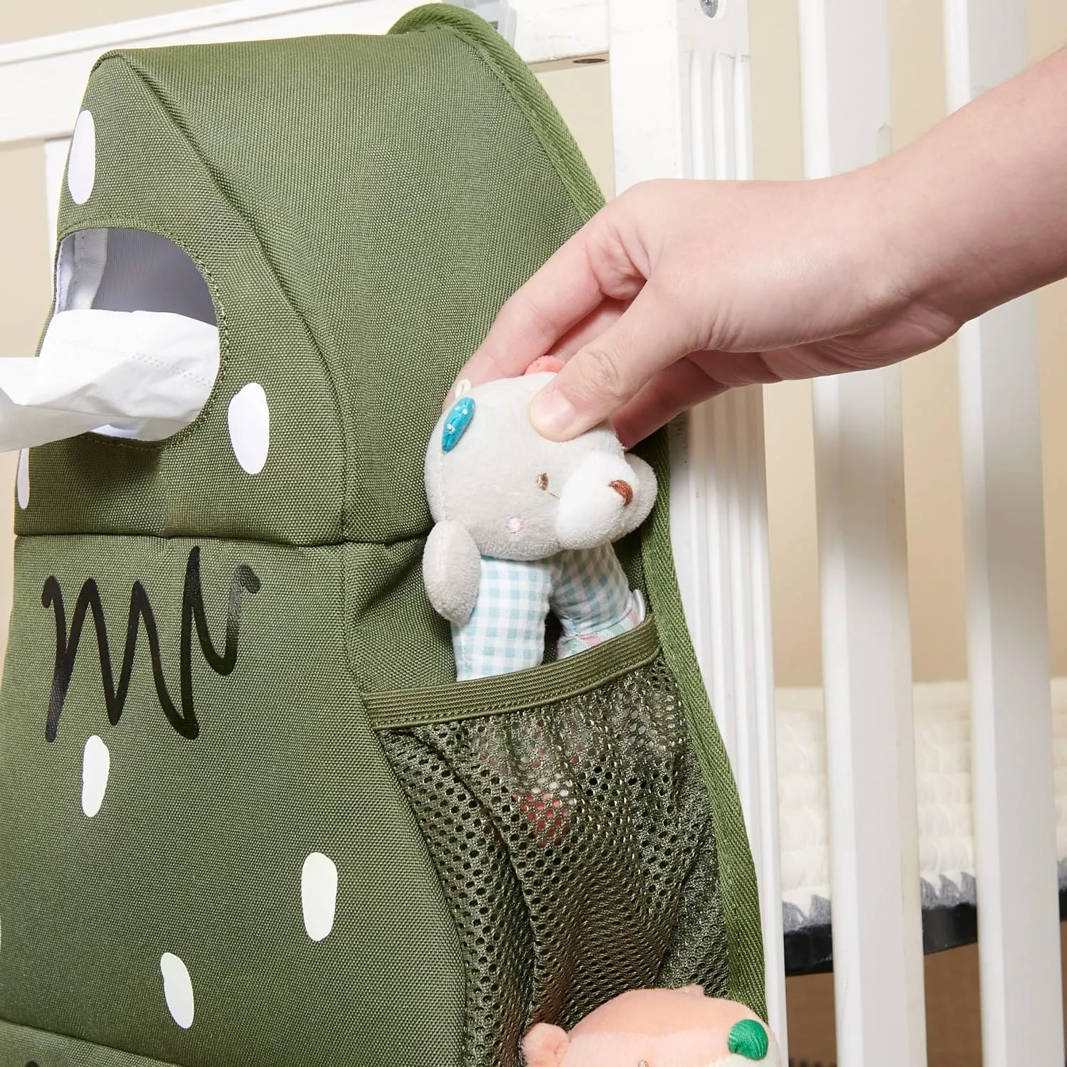 SUNEVNO Hanging Baby Diaper Caddy Organizer Diaper Stacker, Baby Crib Hanging Classified Storage Bag Organizer for Changing Table Crib Playard or Wall & Nursery Organization (Pine Tree)