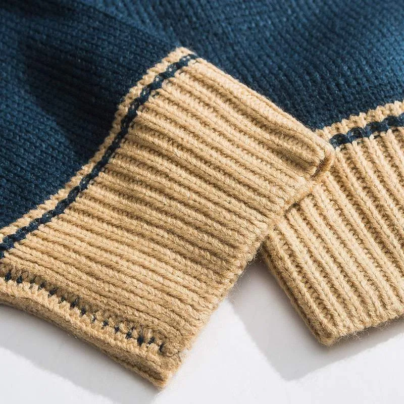 Three-Dimensional Bear Jacquard Knitted Sweater