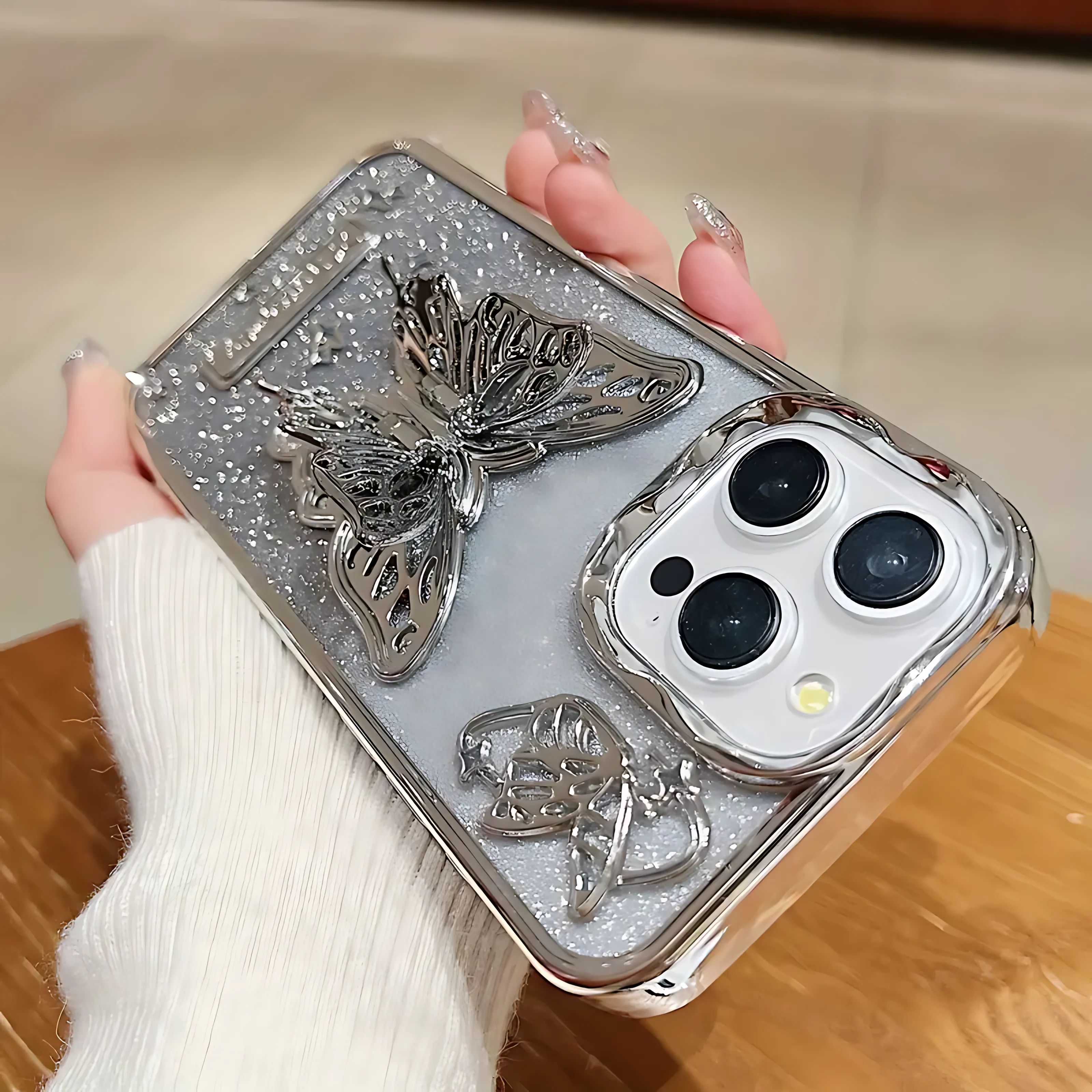 Three-dimensional Butterfly Glitter Case