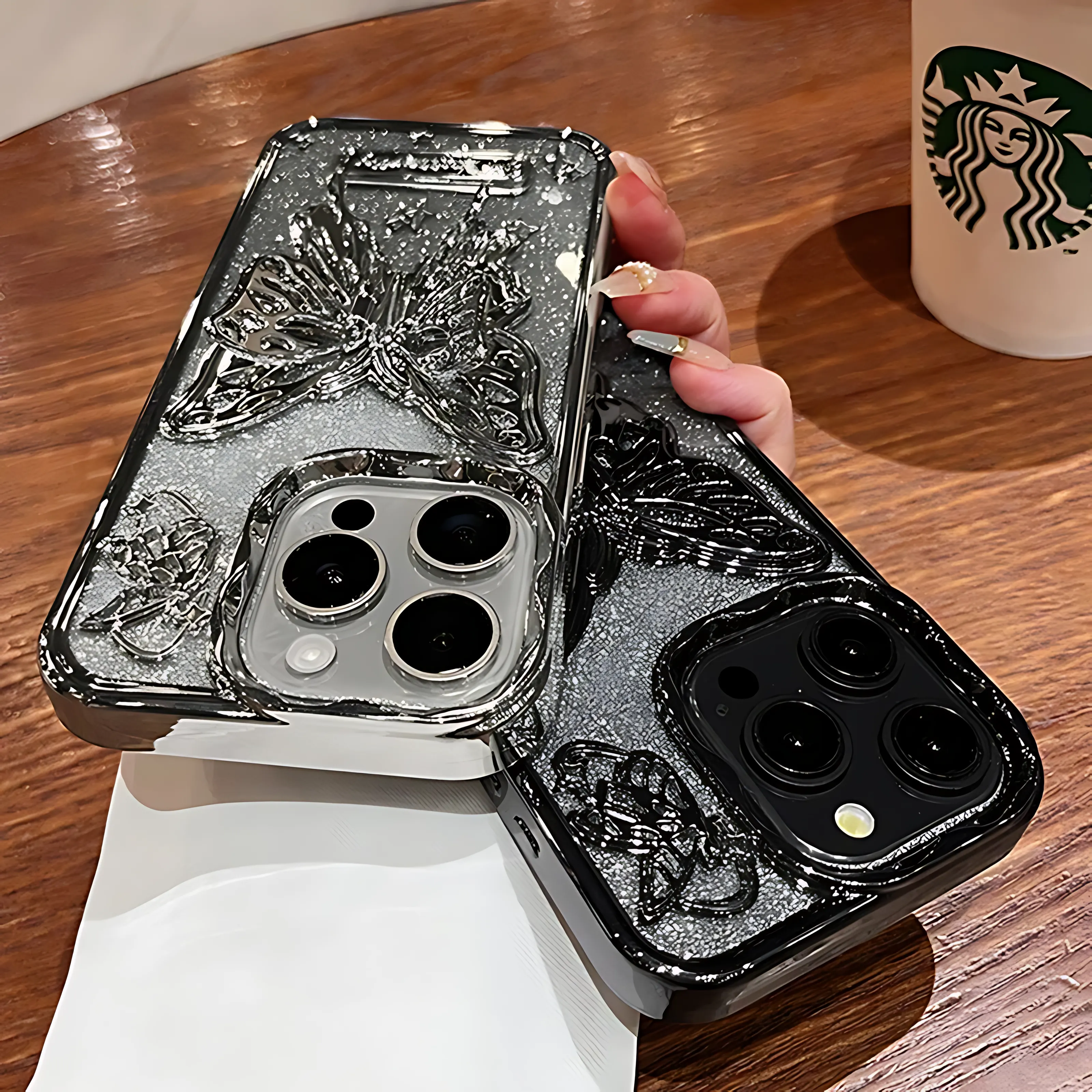 Three-dimensional Butterfly Glitter Case