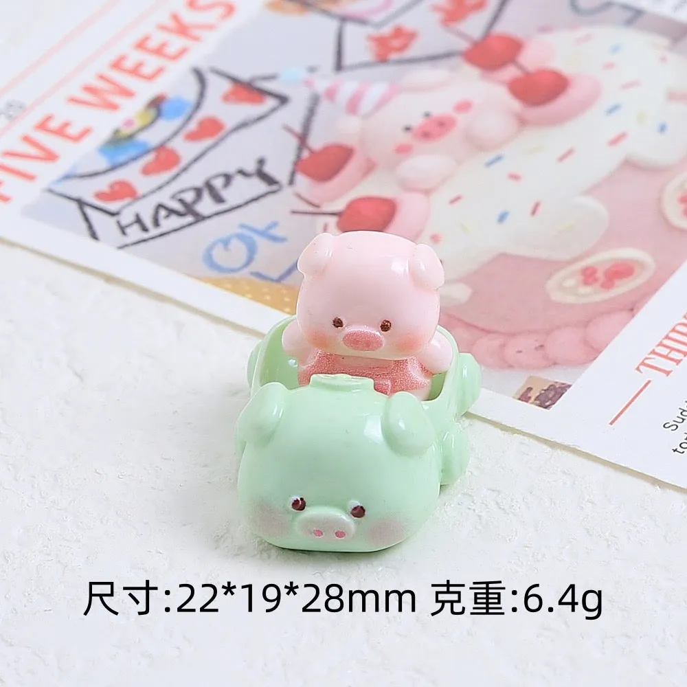 Three-Dimensional Piglet Charm