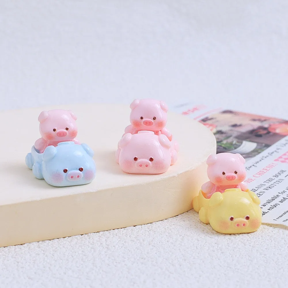 Three-Dimensional Piglet Charm
