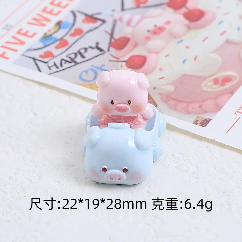 Three-Dimensional Piglet Charm