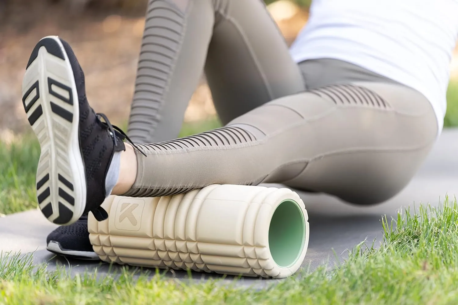 TRIGGERPOINT Performance Therapy Grid Patented Multi-Density Foam Massage Roller