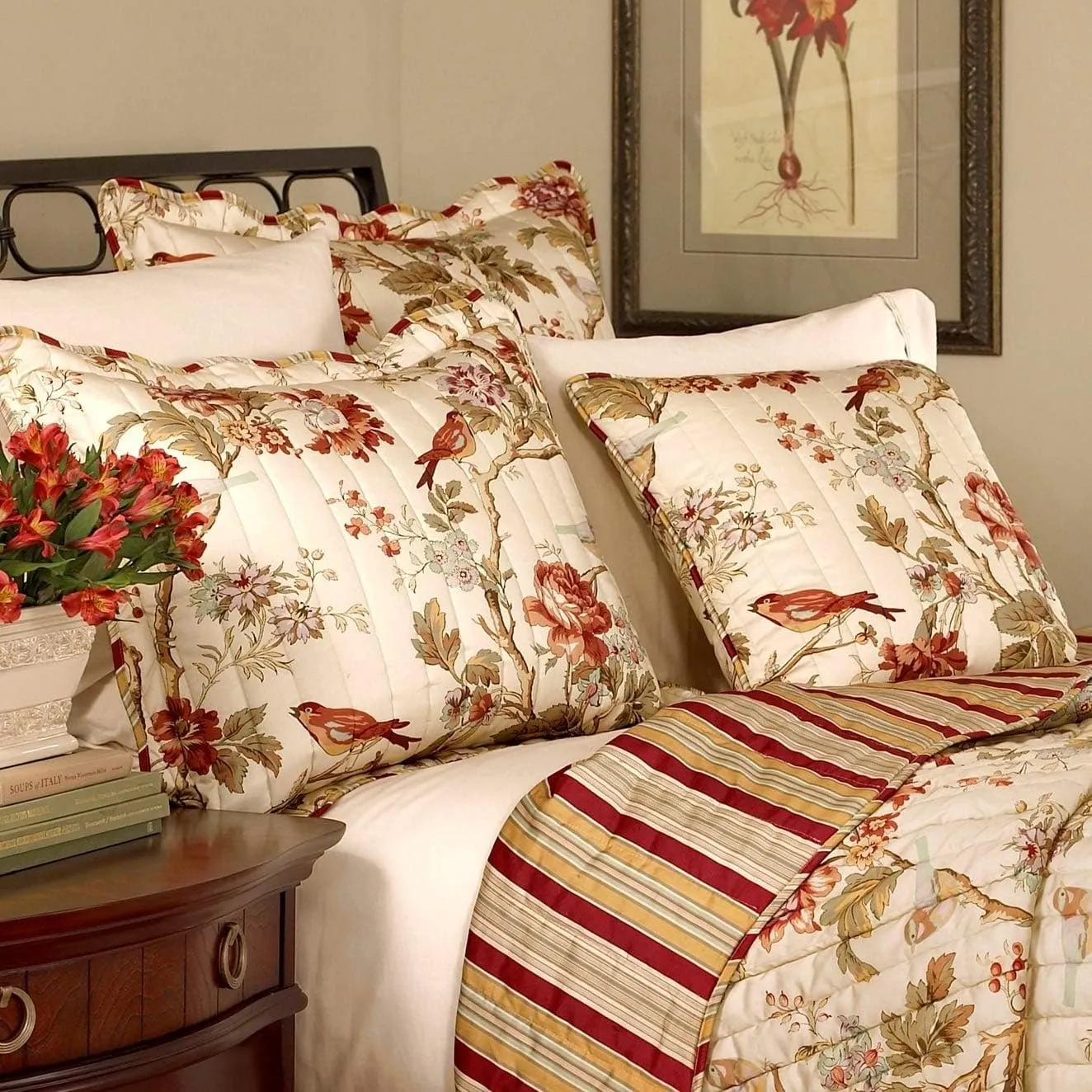Waverly Charleston Chirp Modern Farmhouse Floral 4-Piece Reversible Quilt Bedspread Set, King, Papaya