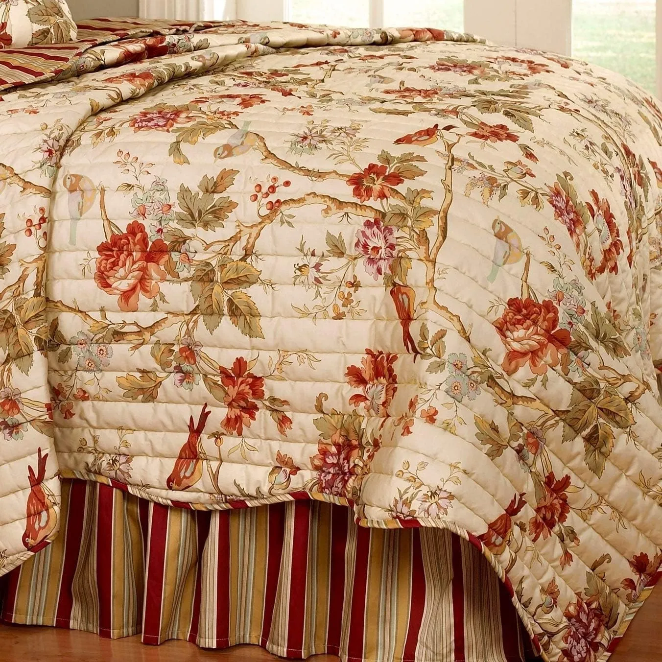 Waverly Charleston Chirp Modern Farmhouse Floral 4-Piece Reversible Quilt Bedspread Set, King, Papaya