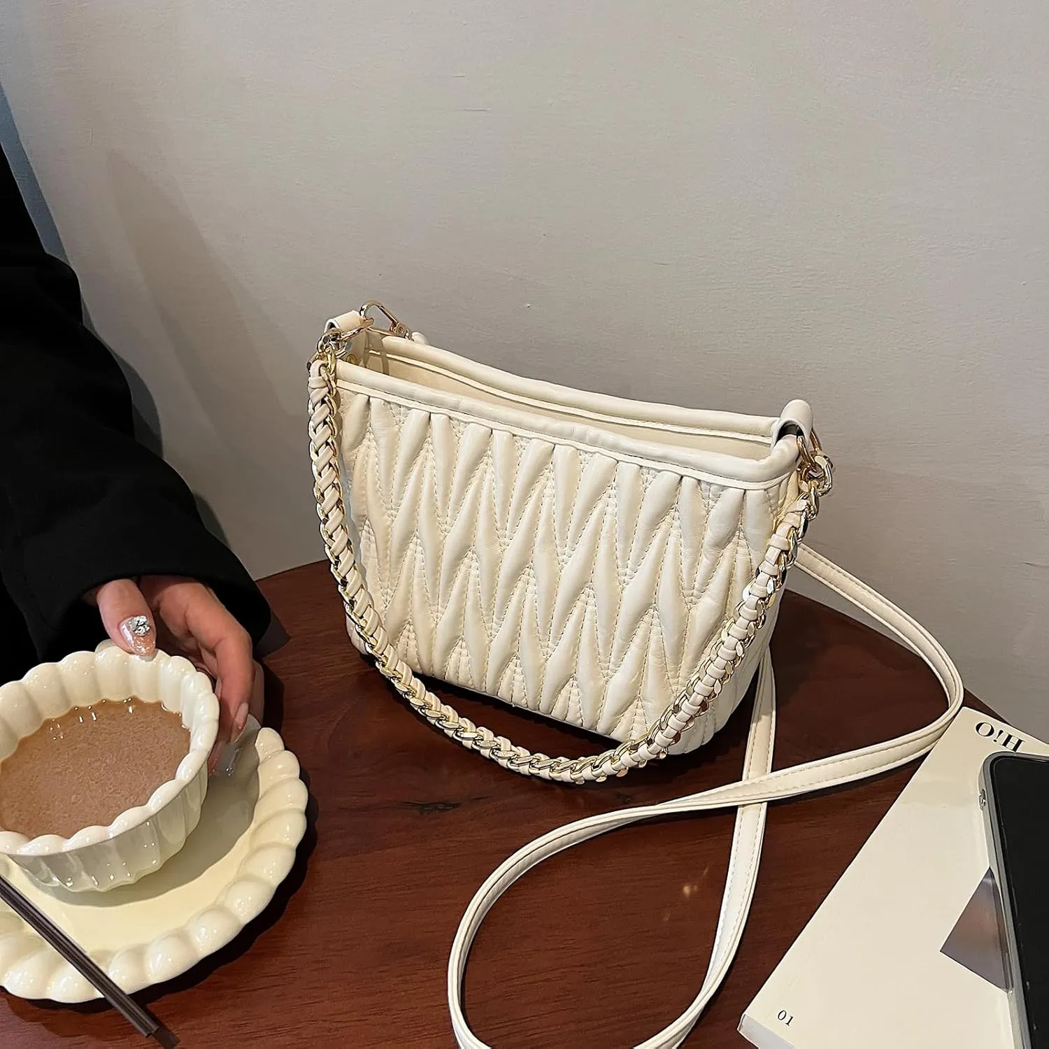 Women Hobo Handbag Quilted Crossbody Bags for Women Puffer Purse Clutch Purses Trendy Purses