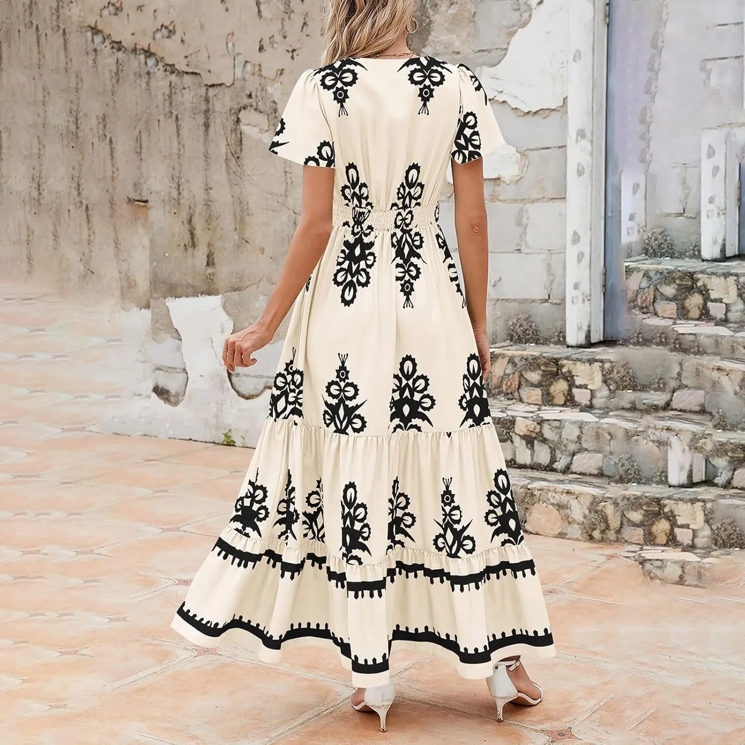 Womens Boho Floral Summer Maxi Dress Casual Aline V Neck Bell Sleeve Tiered Flowy Dresses for Women 2025