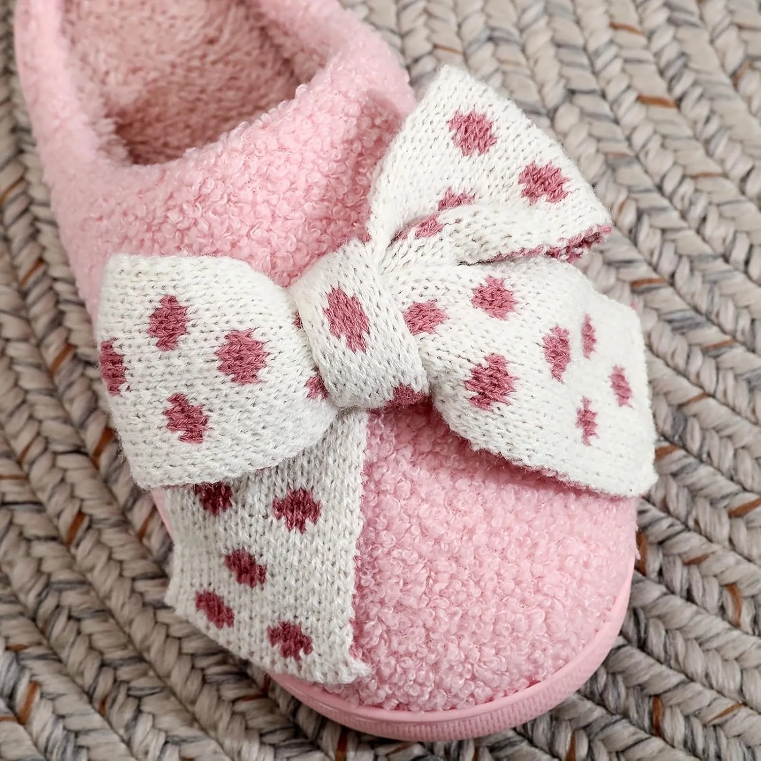 Women's Men's Fuzzy Memory Foam Slippers Fluffy Warm Comfort Light Weight Indoor Outdoor House Couple Shoes